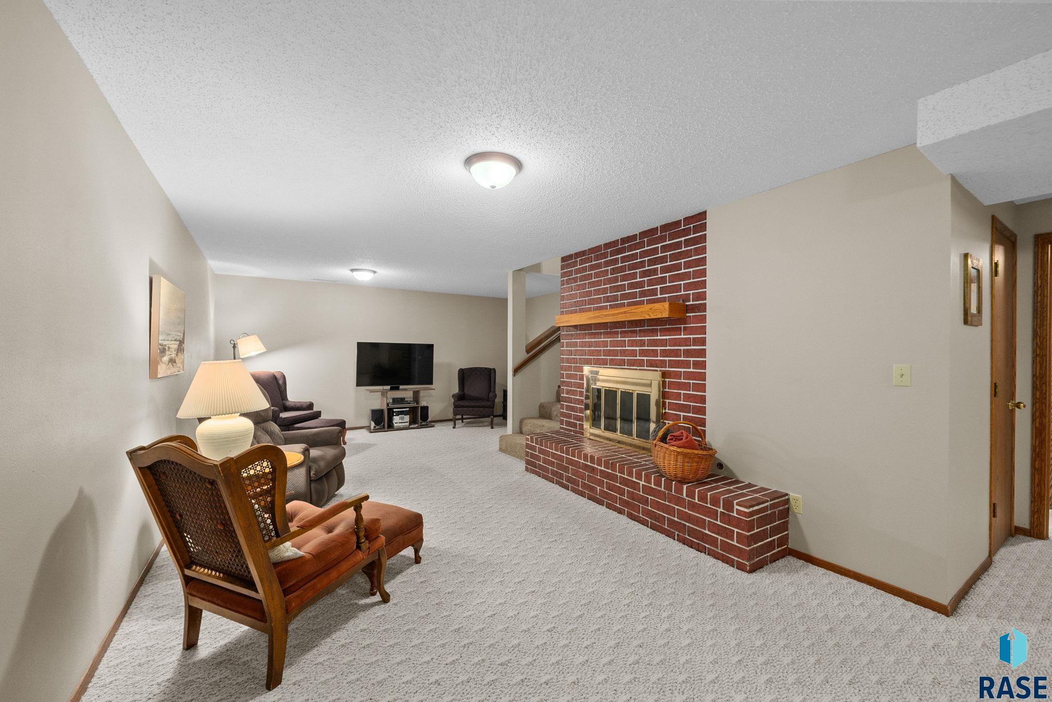 6013 W Silver Valley Dr Drive, Sioux Falls, New Jersey image 37