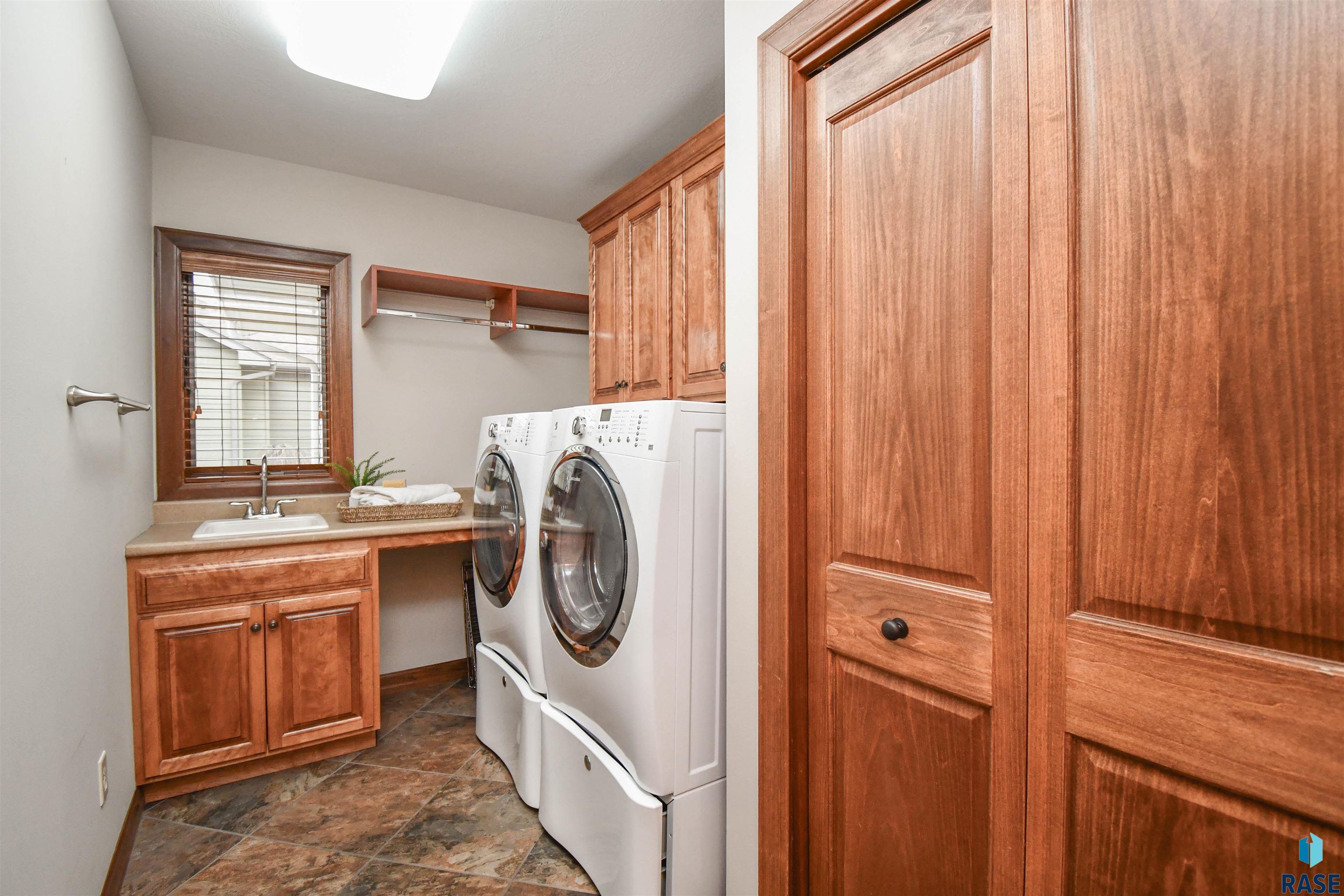 1424 W Waterstone Dr Drive, Sioux Falls, New Jersey image 32