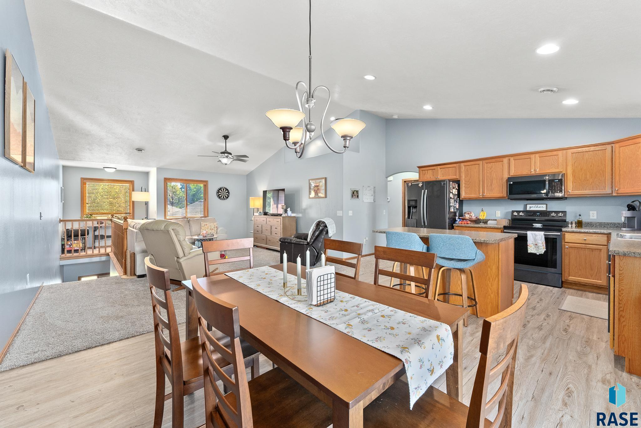 107 Emmett Trl Trail, Harrisburg, South Dakota image 4