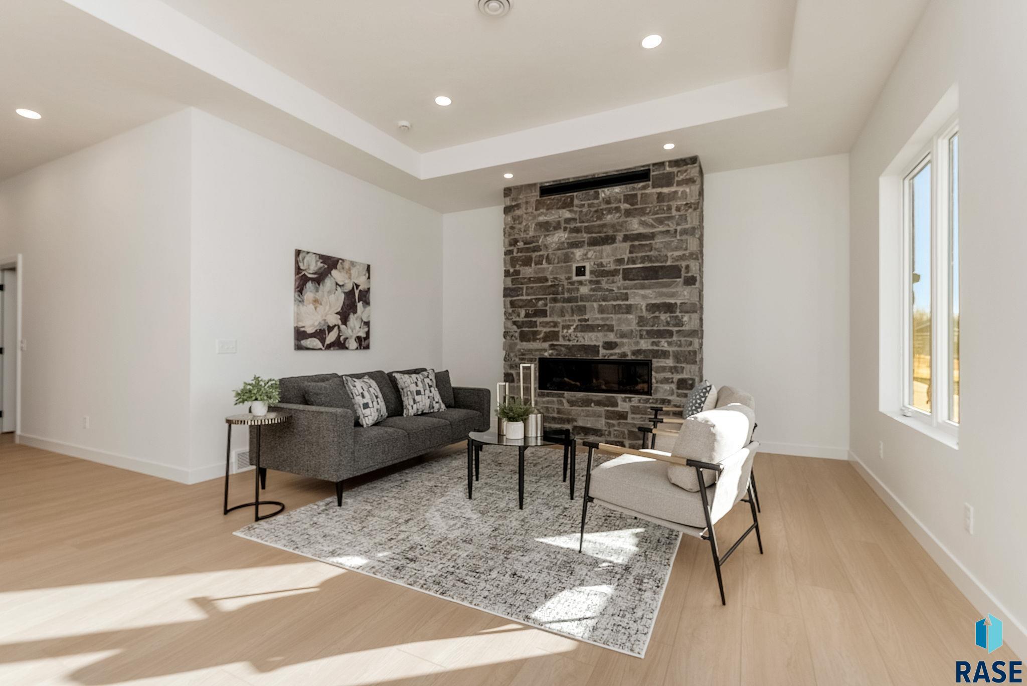 413 W 5th St Street, Crooks, New Jersey image 4