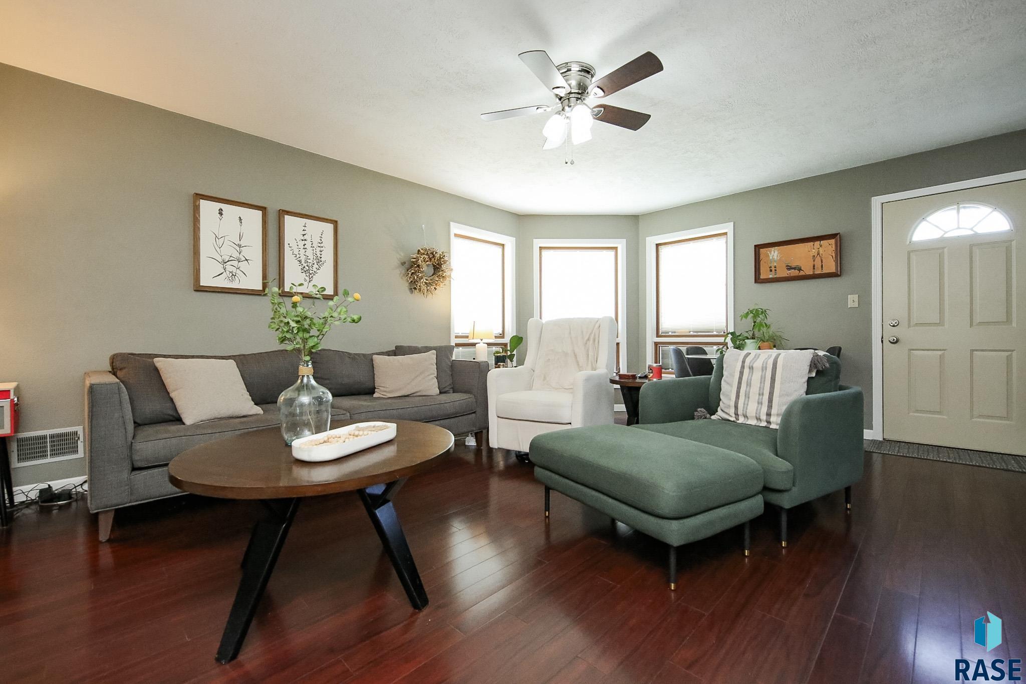 932 S Holt Ave Avenue, Sioux Falls, South Dakota image 2