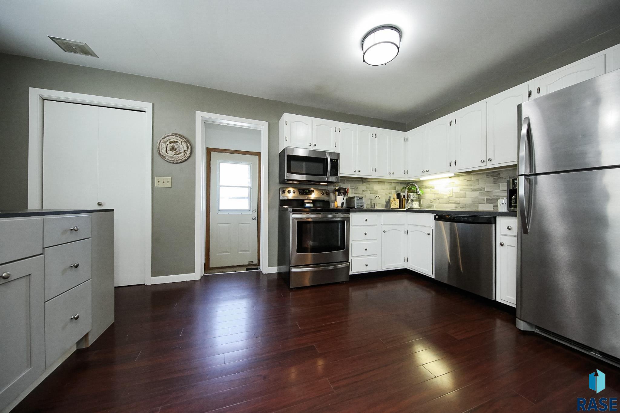 932 S Holt Ave Avenue, Sioux Falls, South Dakota image 9