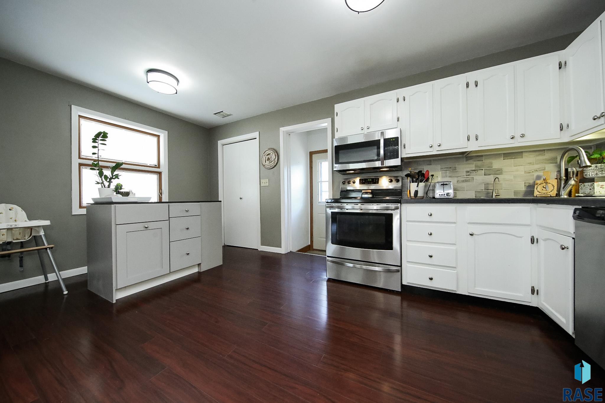 932 S Holt Ave Avenue, Sioux Falls, South Dakota image 8