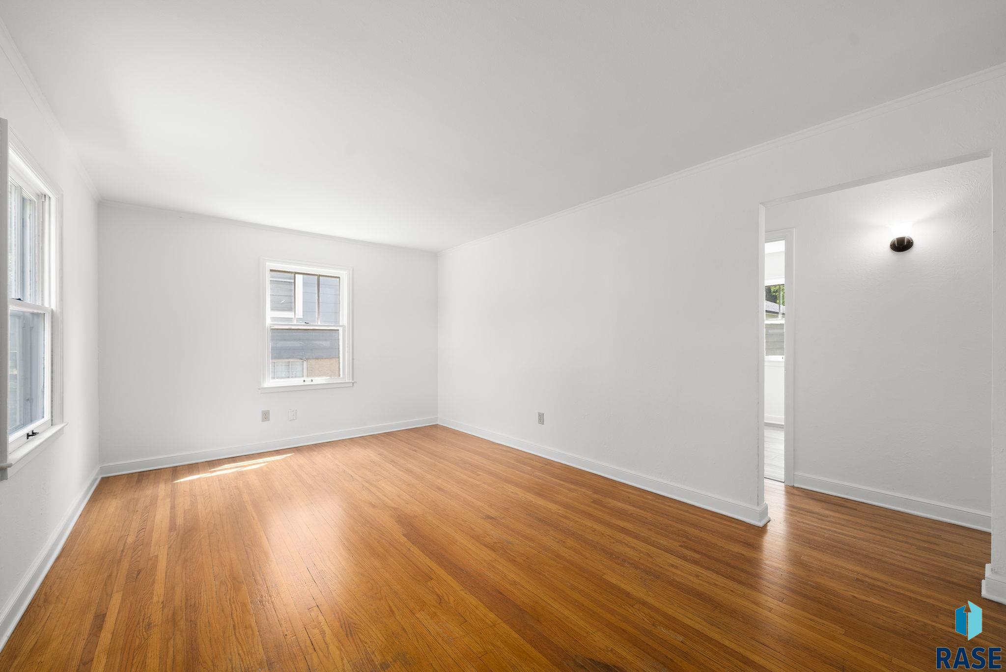 811 S Glendale Ave Avenue, Sioux Falls, South Dakota image 5