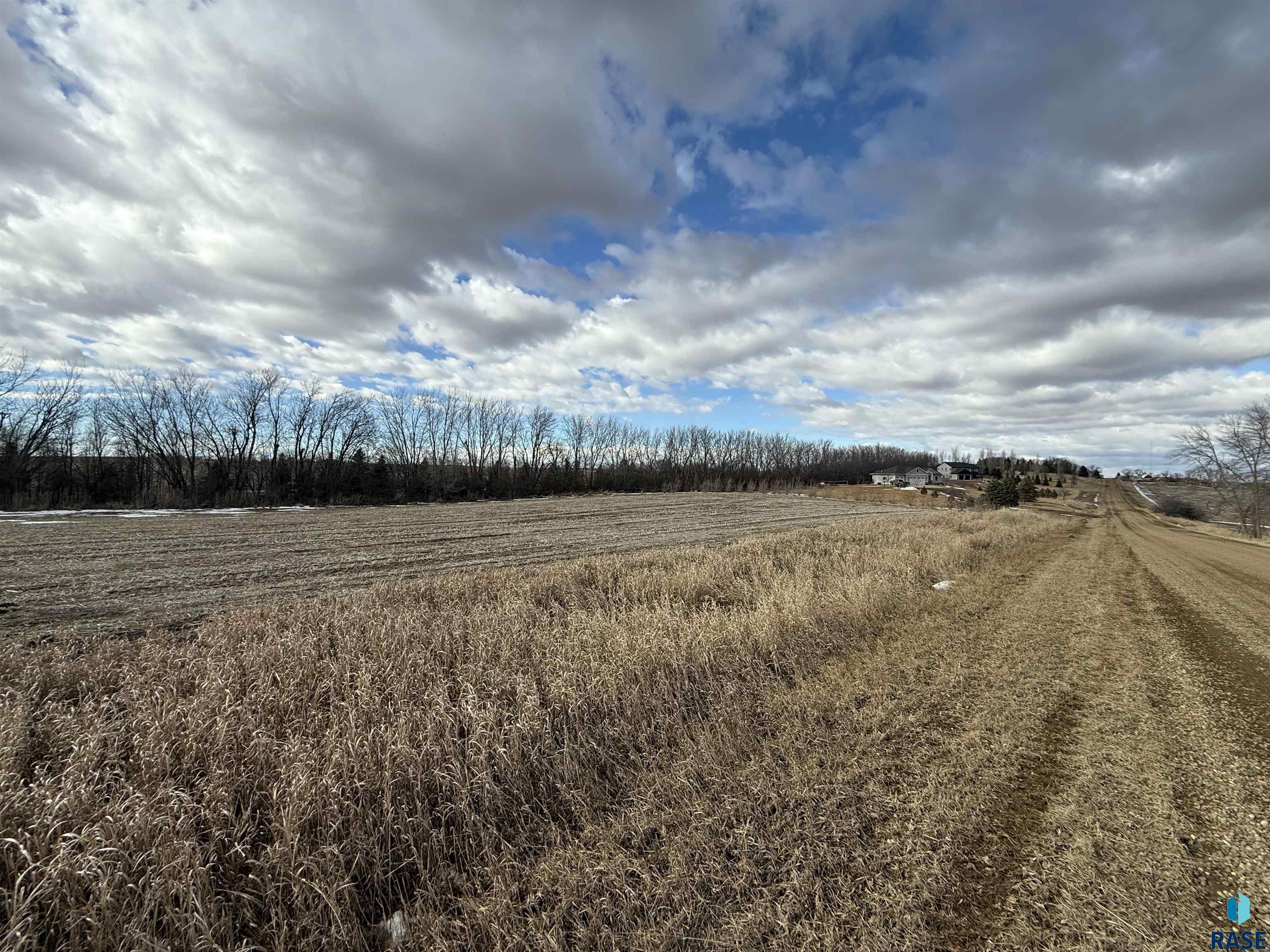 466th ( North Lot) Ave Avenue, Hartford, South Dakota image 1