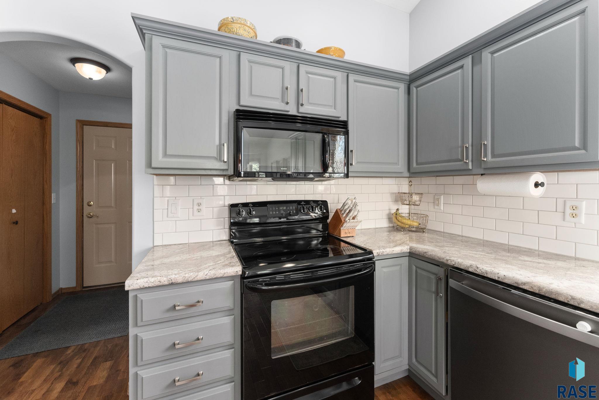 2401 N Evy Ave Avenue, Sioux Falls, New Jersey image 9