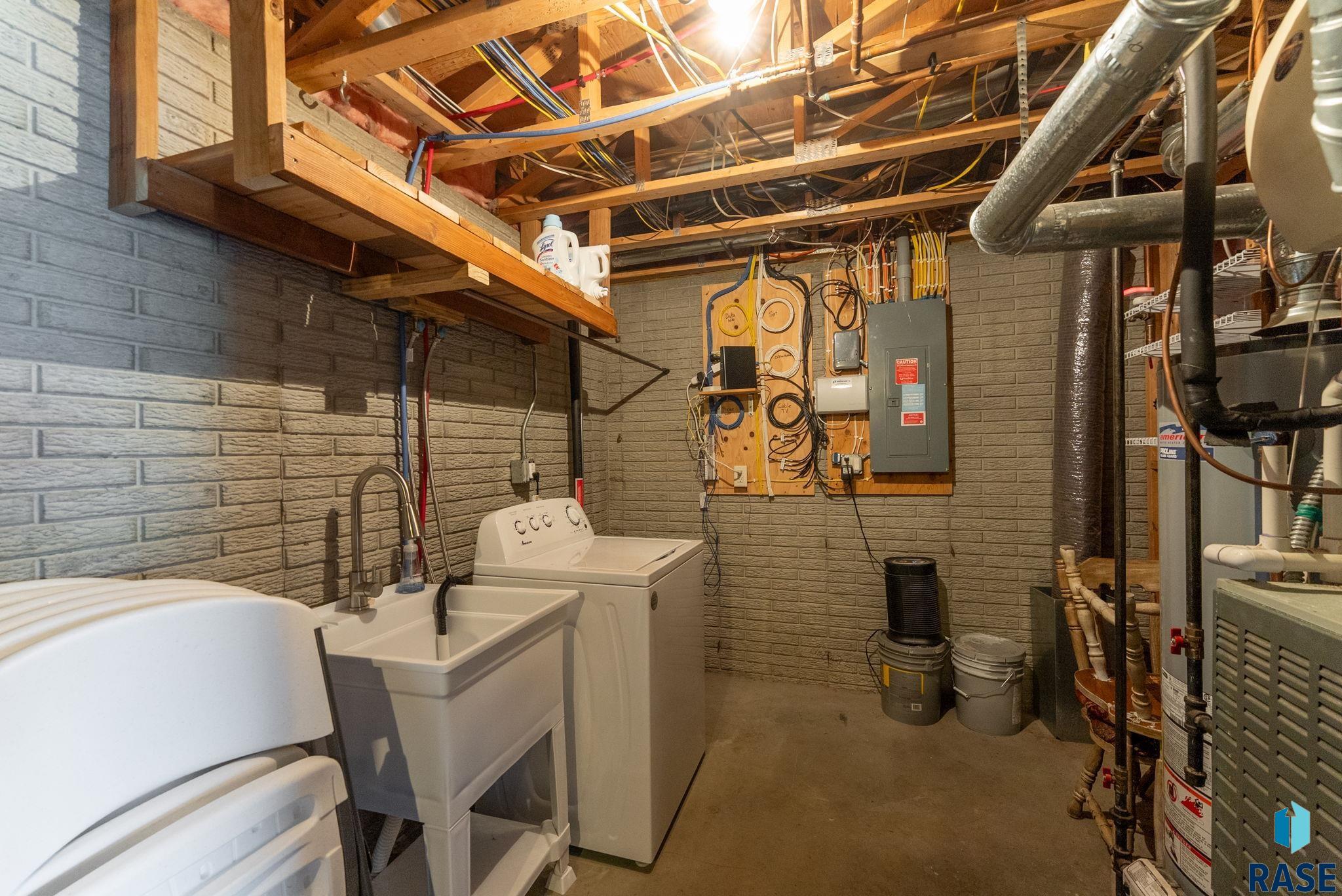 2401 N Evy Ave Avenue, Sioux Falls, New Jersey image 35