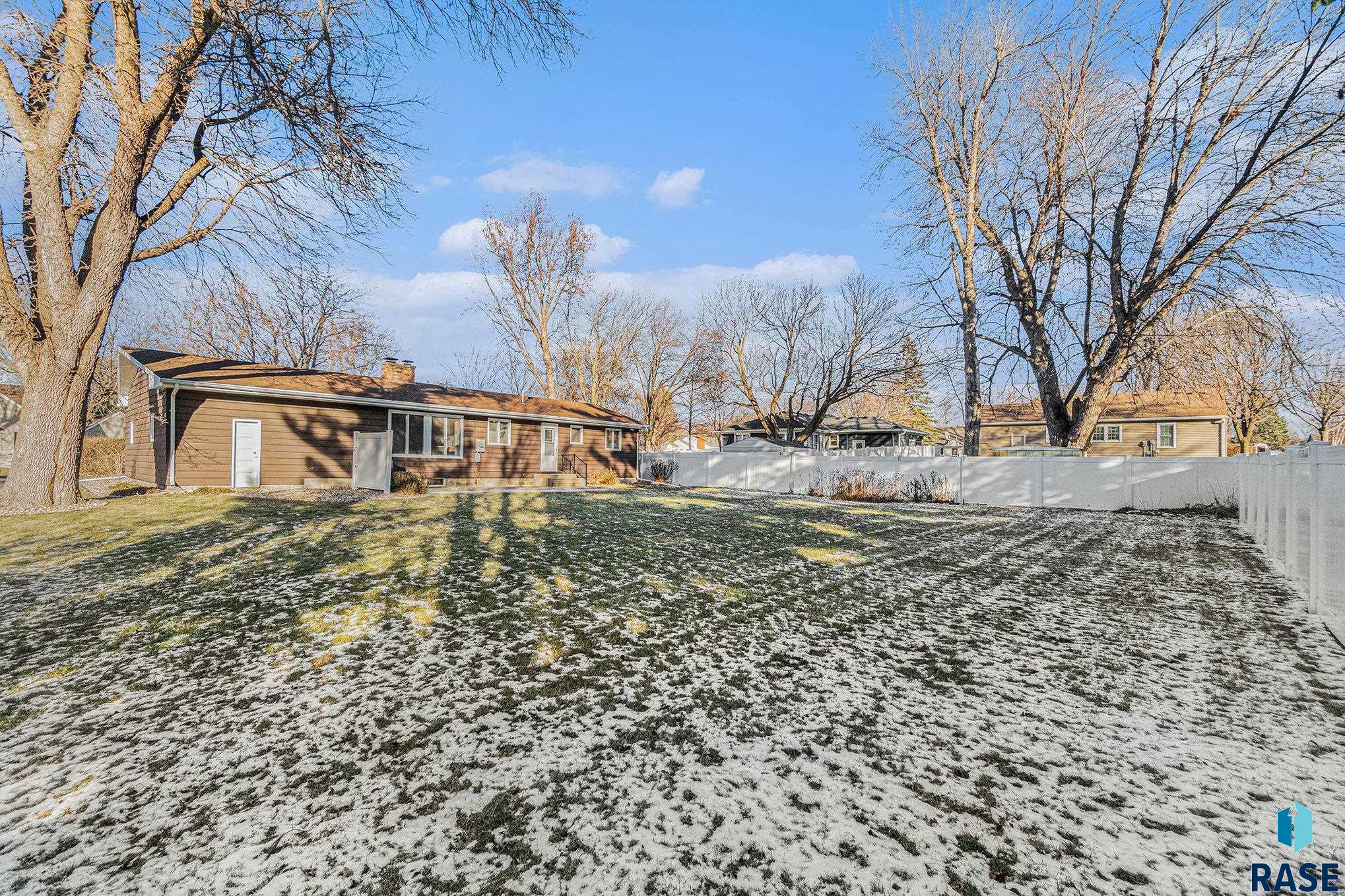 511 W Crawford St Street, Luverne, Minnesota image 26