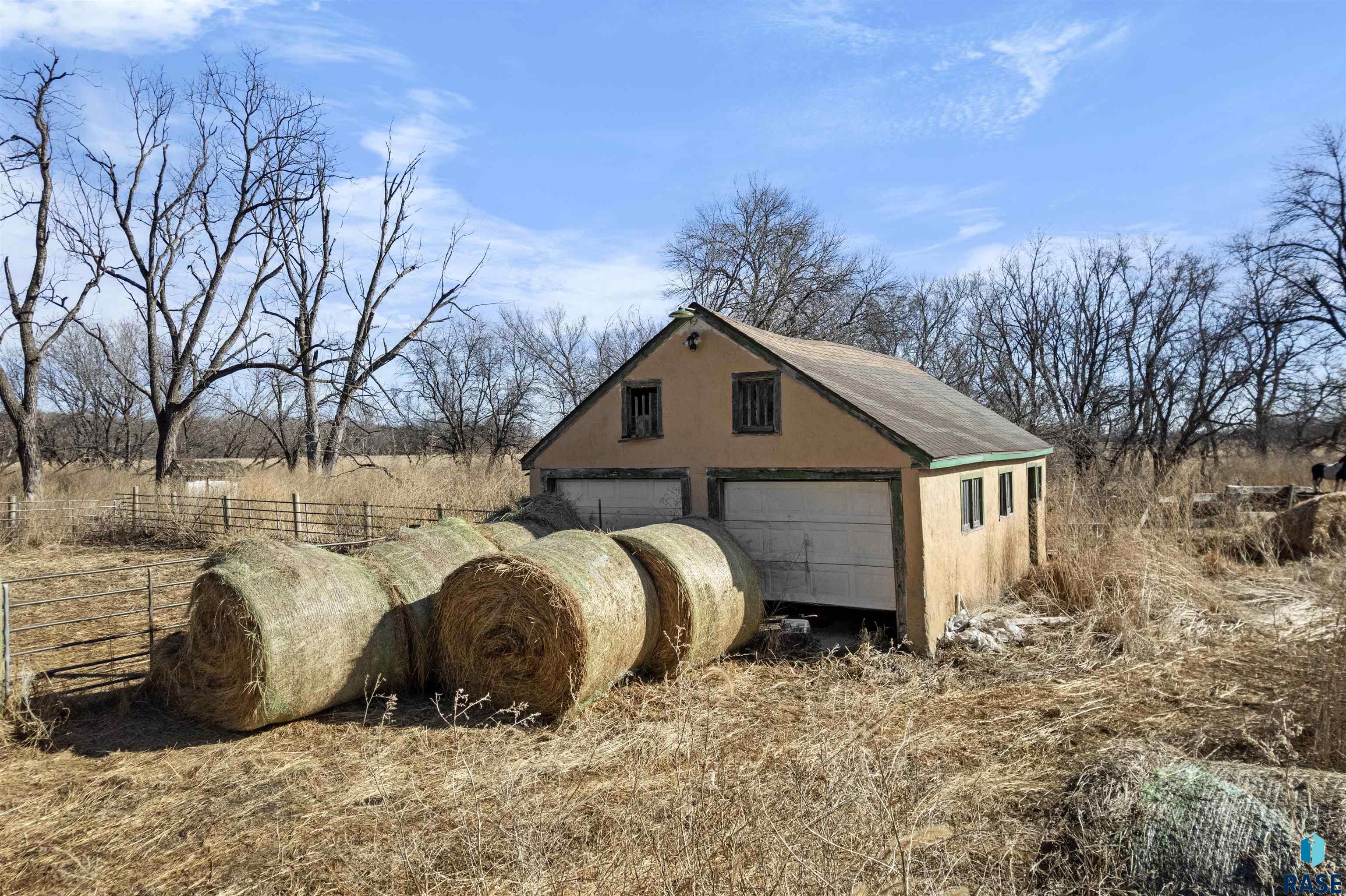 601 N Crescent St Street, Flandreau, South Dakota image 8