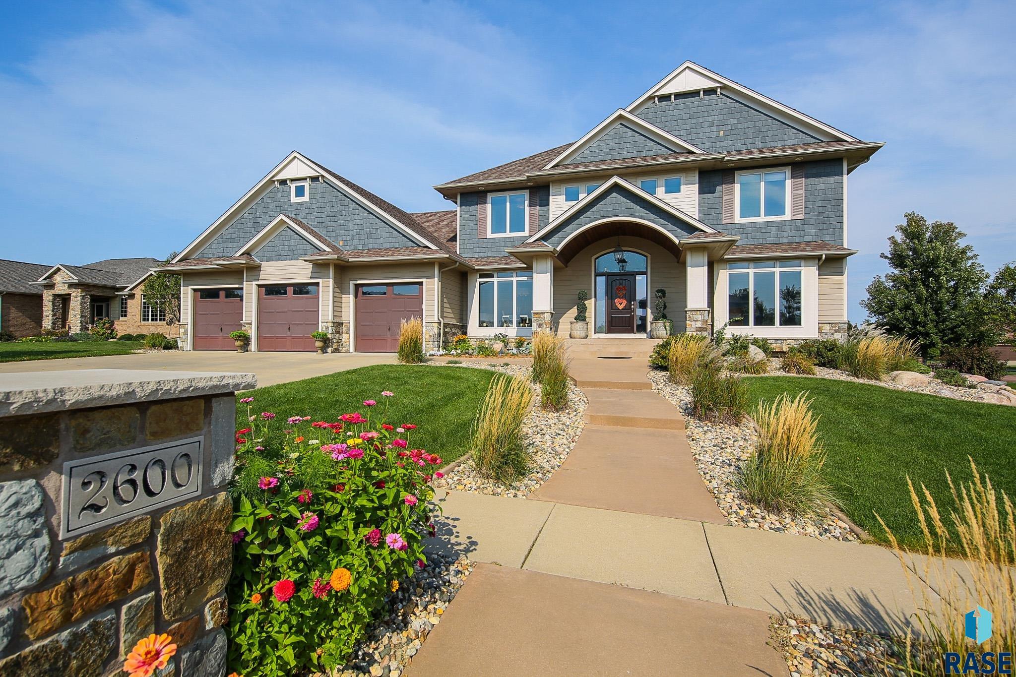 2600 W Ridgestone Cir Circle, Sioux Falls, South Dakota image 2