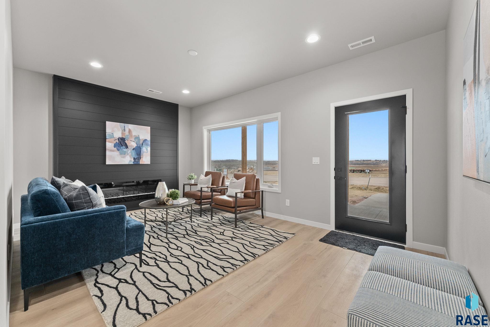 1521 W Burton Dr Drive, Brandon, South Dakota image 18