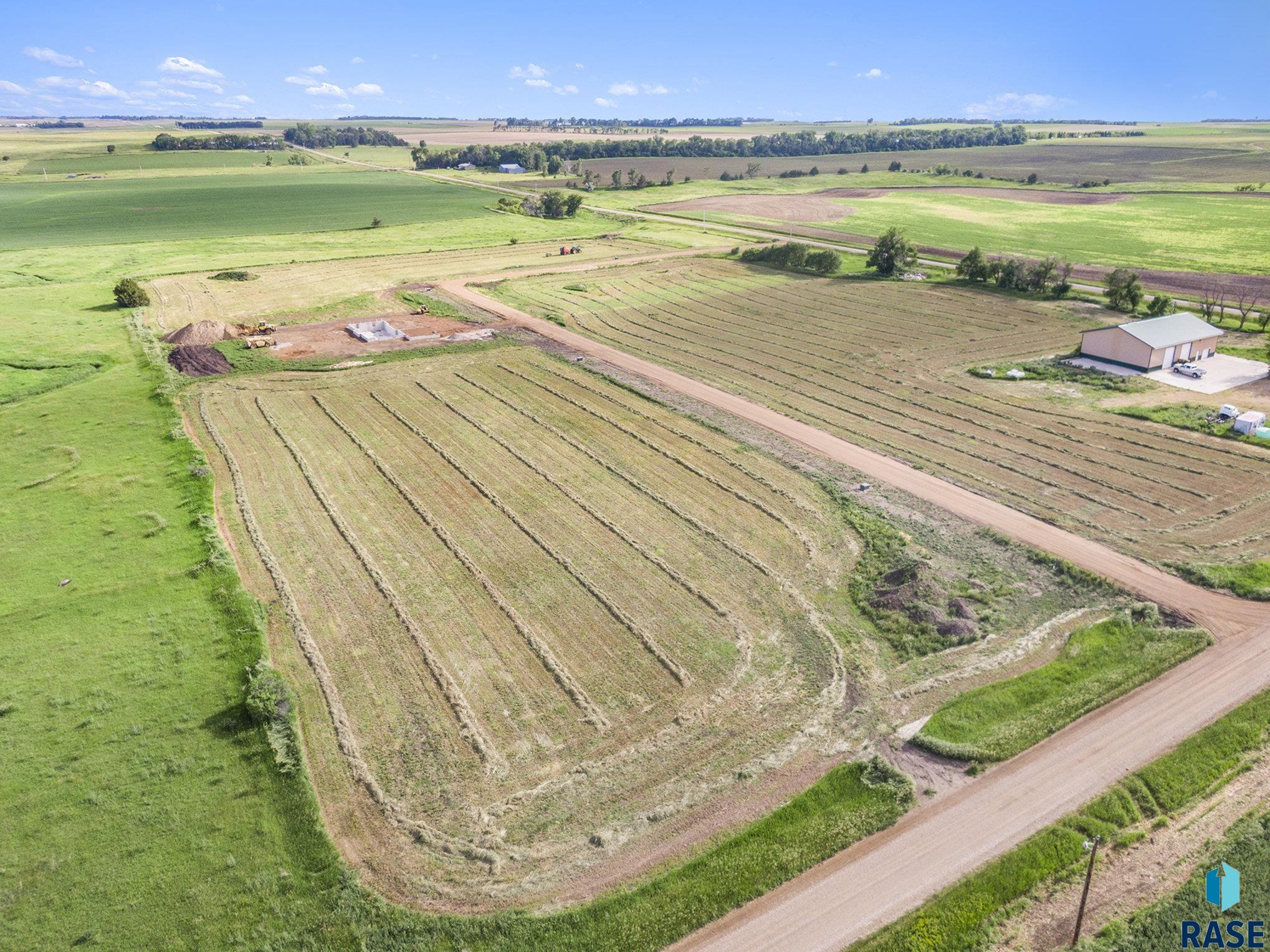 2022 Harvest Creek Ln Lane #2, Madison, South Dakota image 20