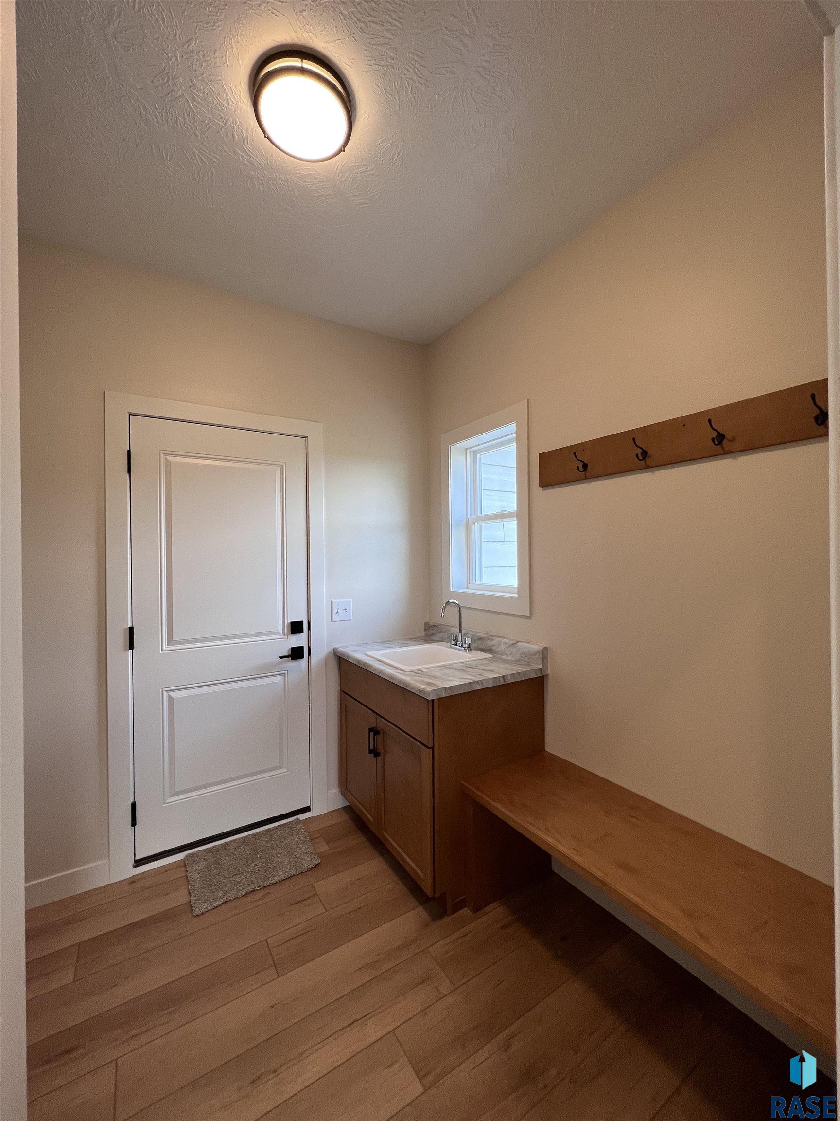 910 Johnson Creek Ct Court, Harrisburg, South Dakota image 16