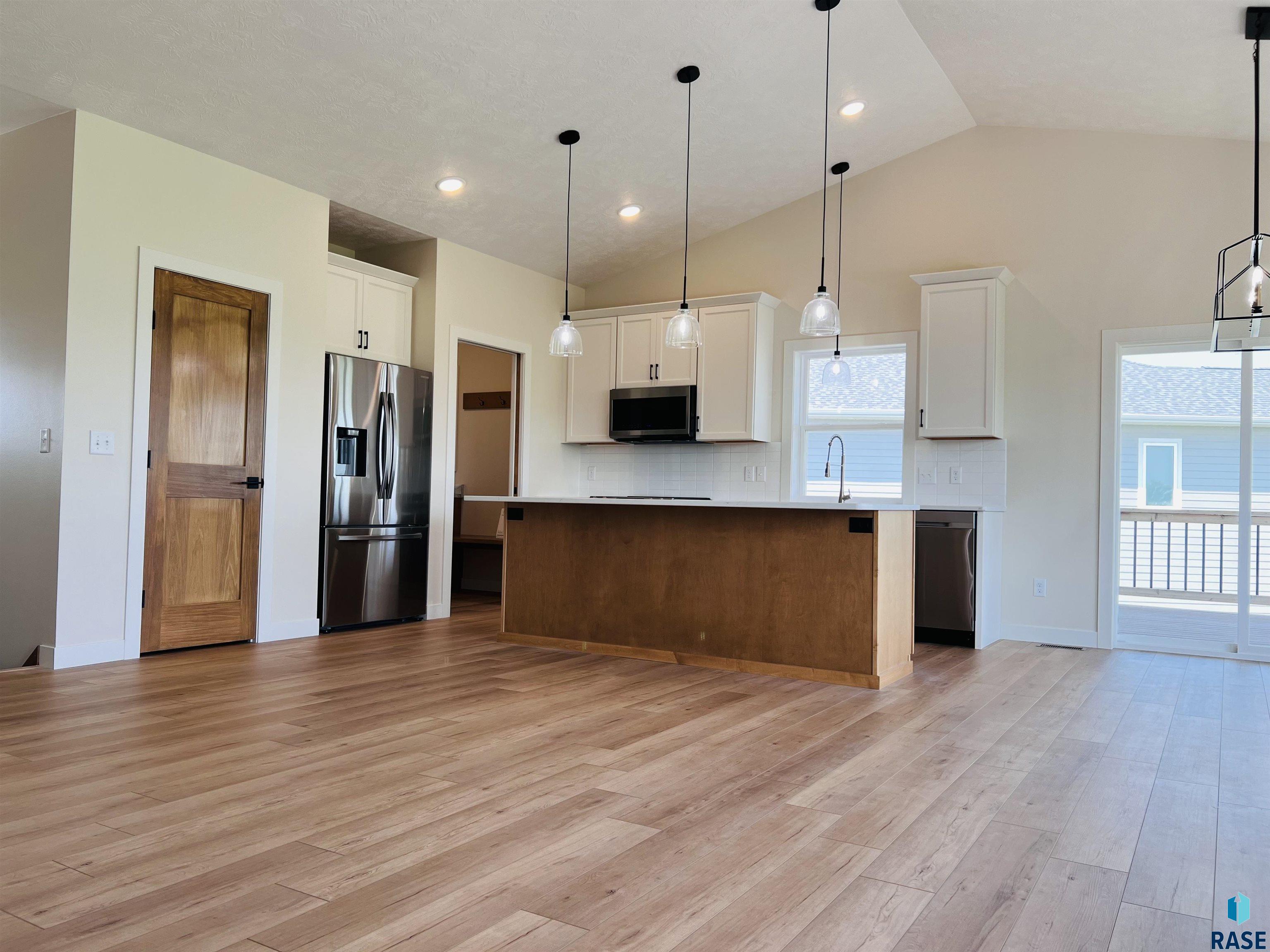 910 Johnson Creek Ct Court, Harrisburg, South Dakota image 19