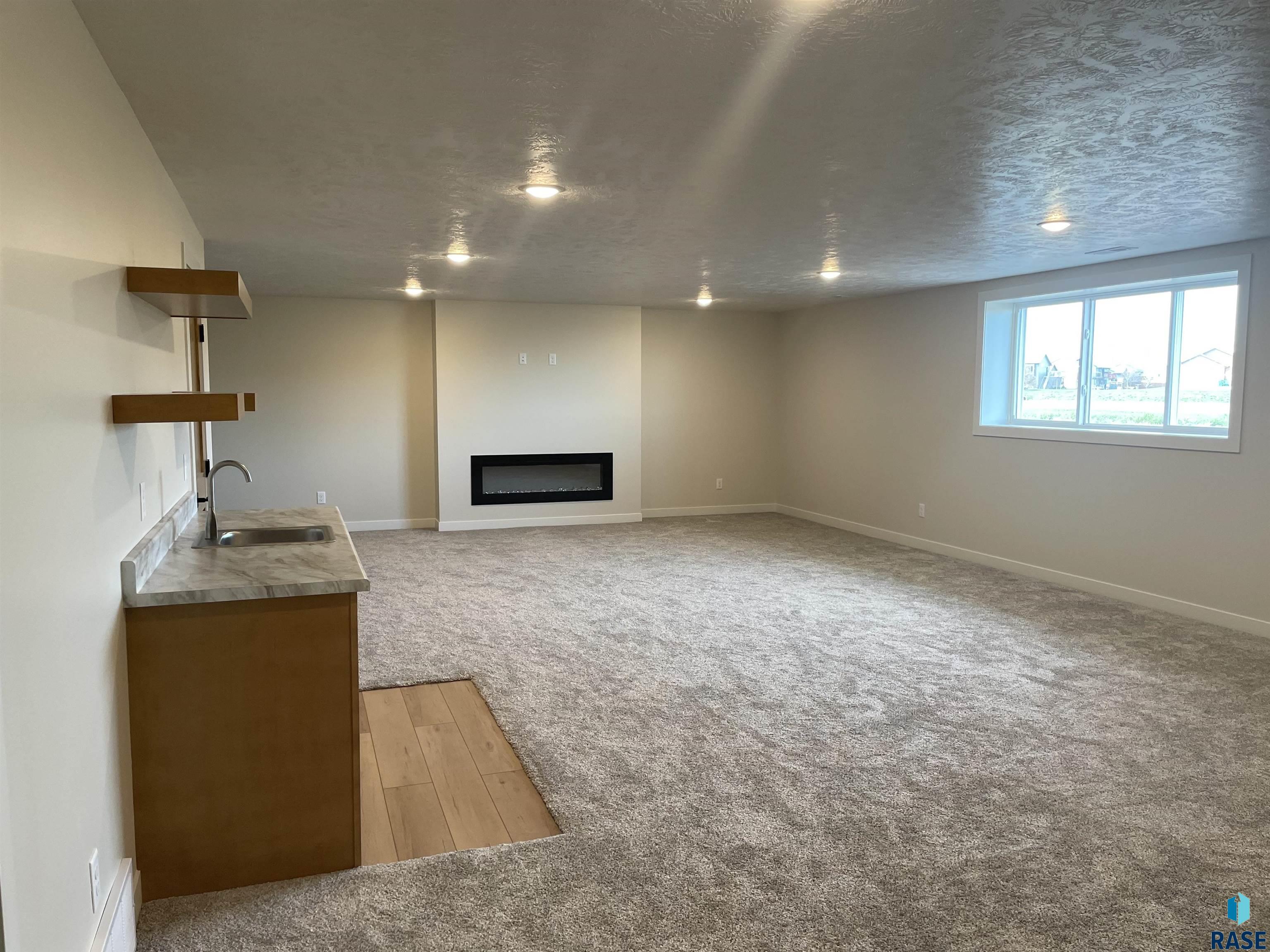 910 Johnson Creek Ct Court, Harrisburg, South Dakota image 48