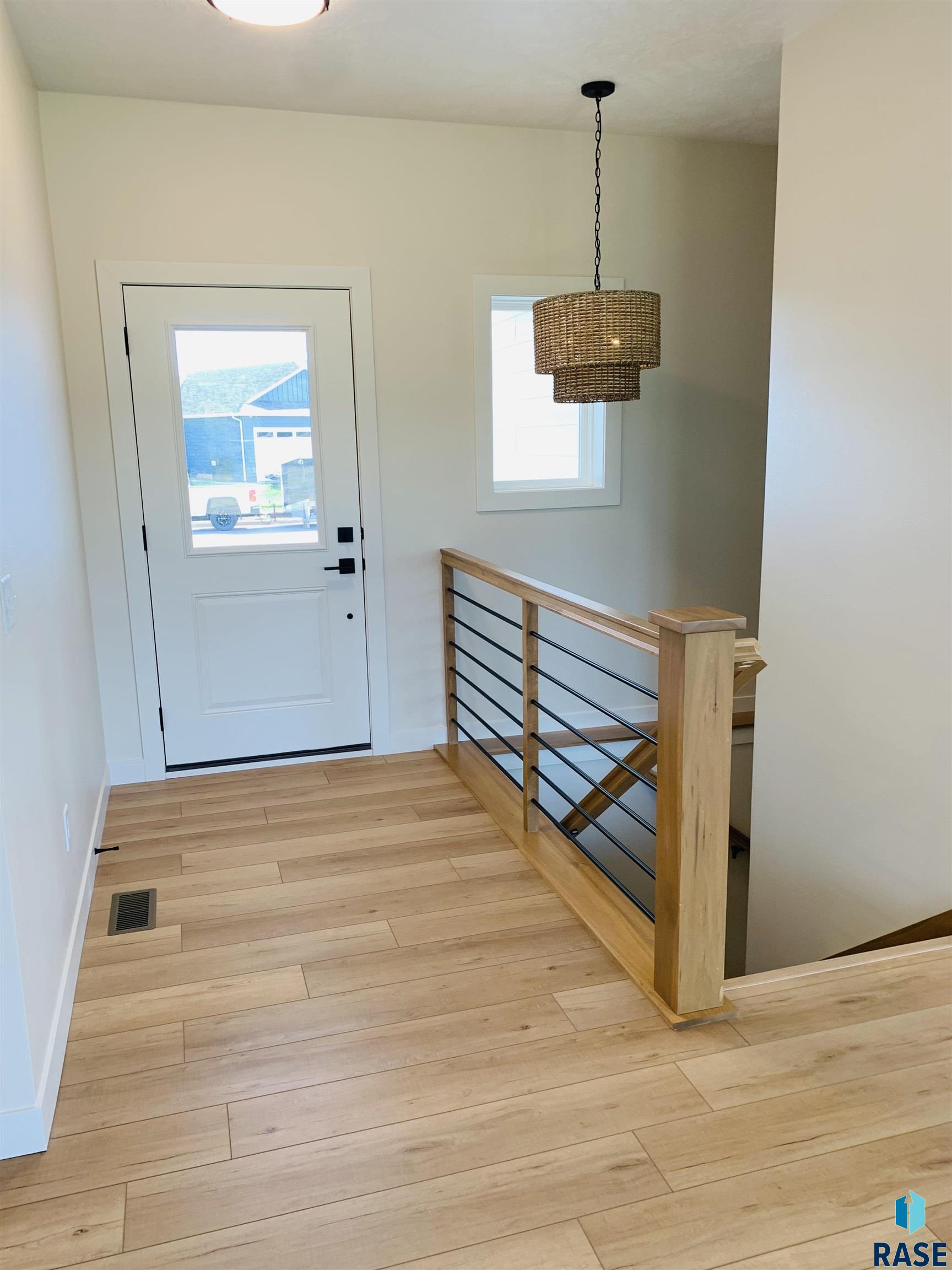 910 Johnson Creek Ct Court, Harrisburg, South Dakota image 24