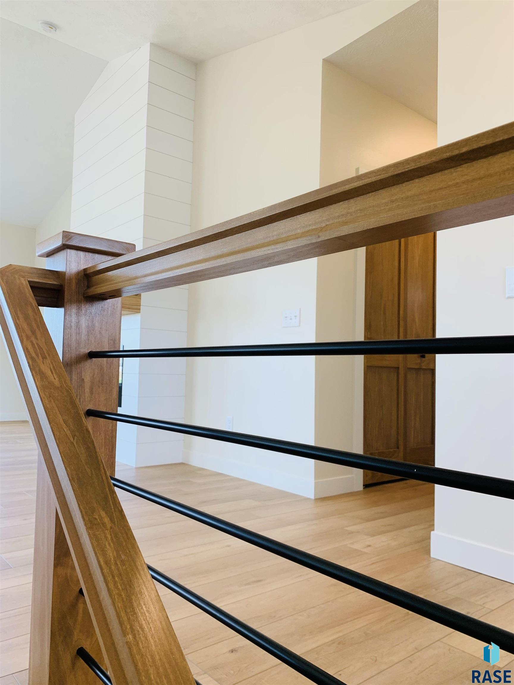 910 Johnson Creek Ct Court, Harrisburg, South Dakota image 13