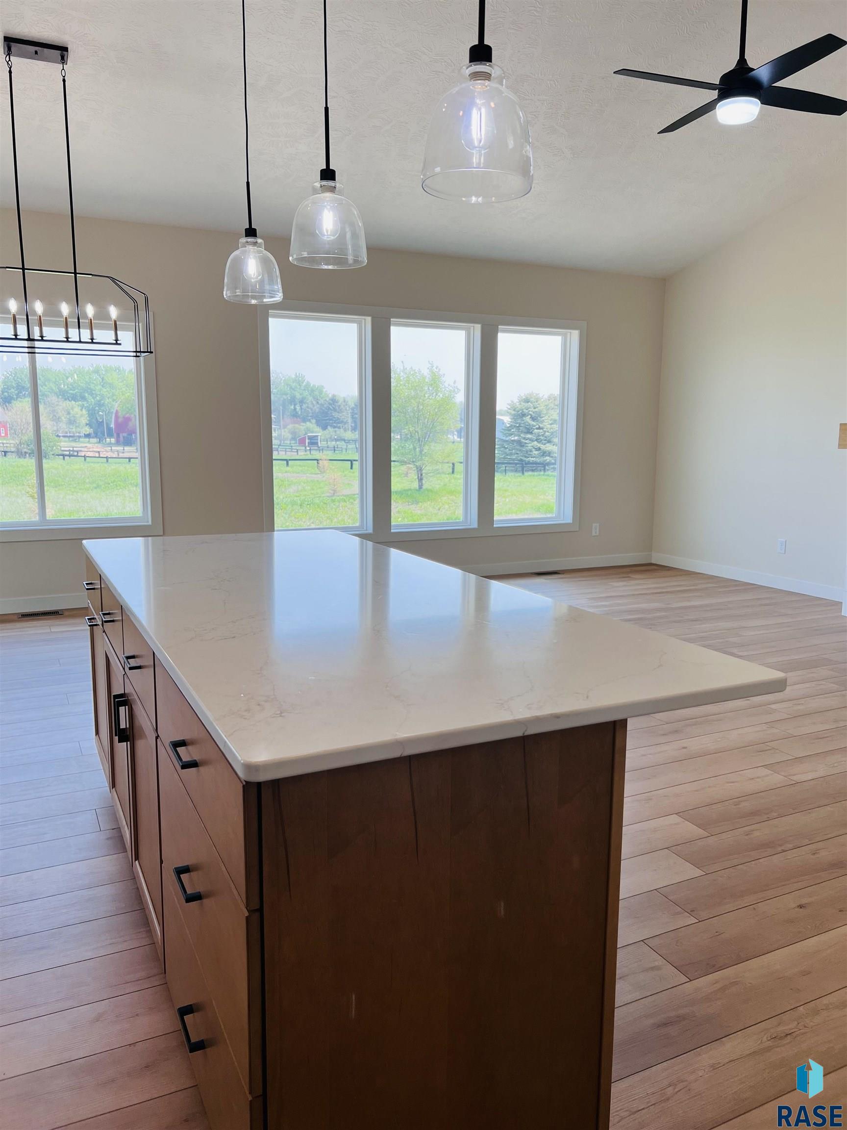 910 Johnson Creek Ct Court, Harrisburg, South Dakota image 30