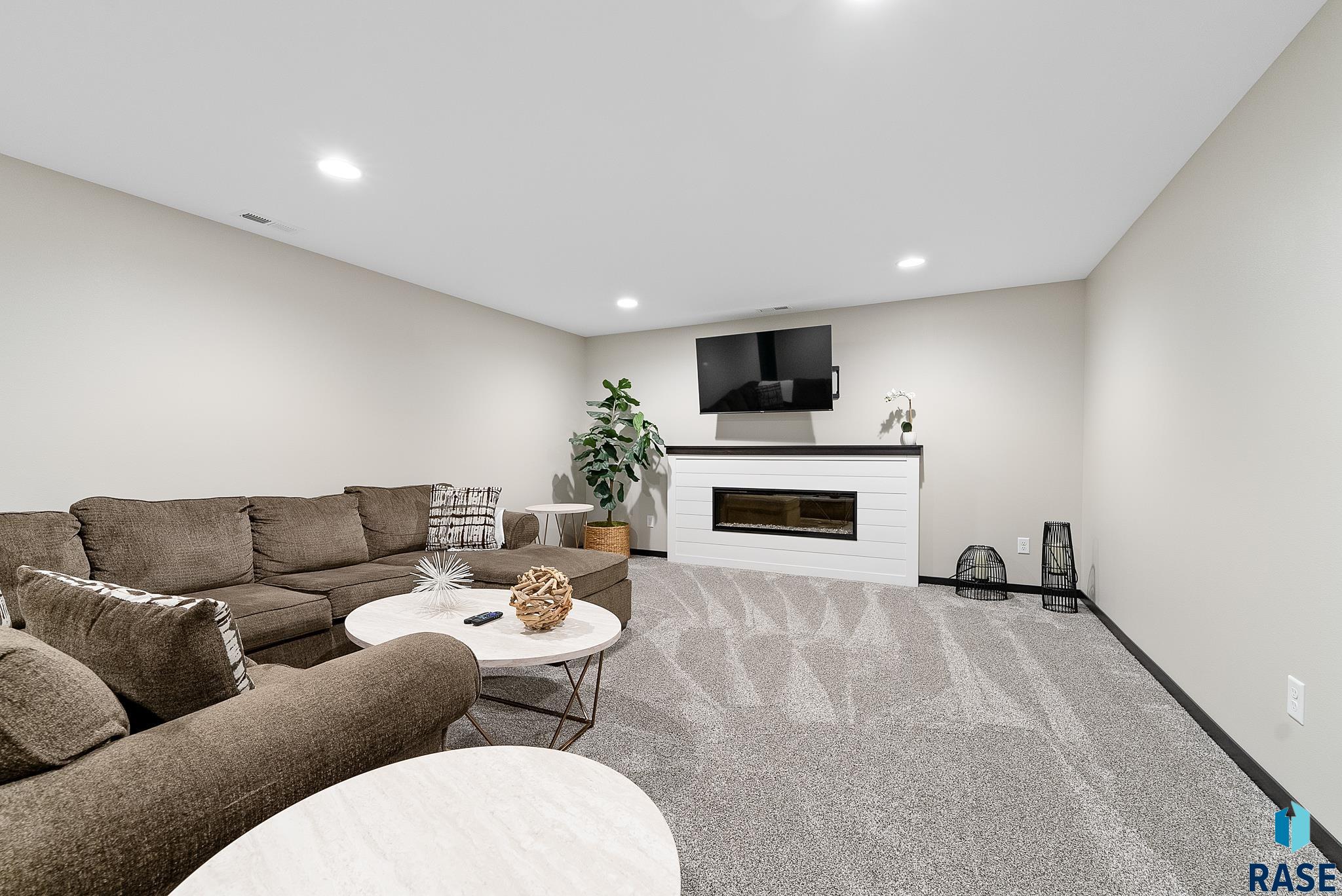 4202 N Knob Hill Ct Court, Sioux Falls, New Jersey image 17