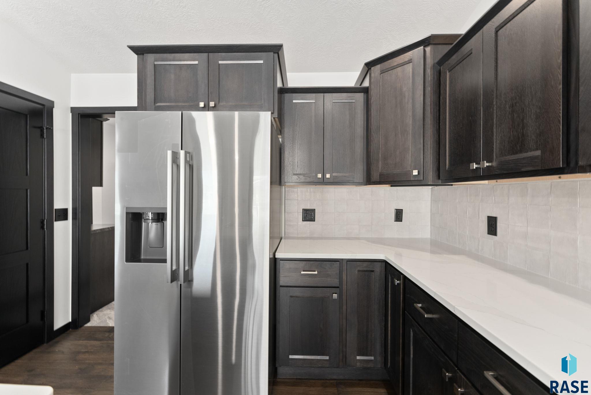 Sioux Falls, South Dakota 57108, United States, 3 Bedrooms Bedrooms, ,2 BathroomsBathrooms,Residential,Active,206607