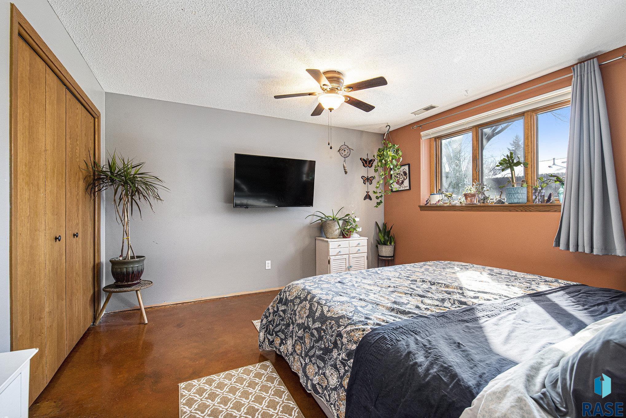 737 N Columbia Dr Drive, Sioux Falls, South Dakota image 23