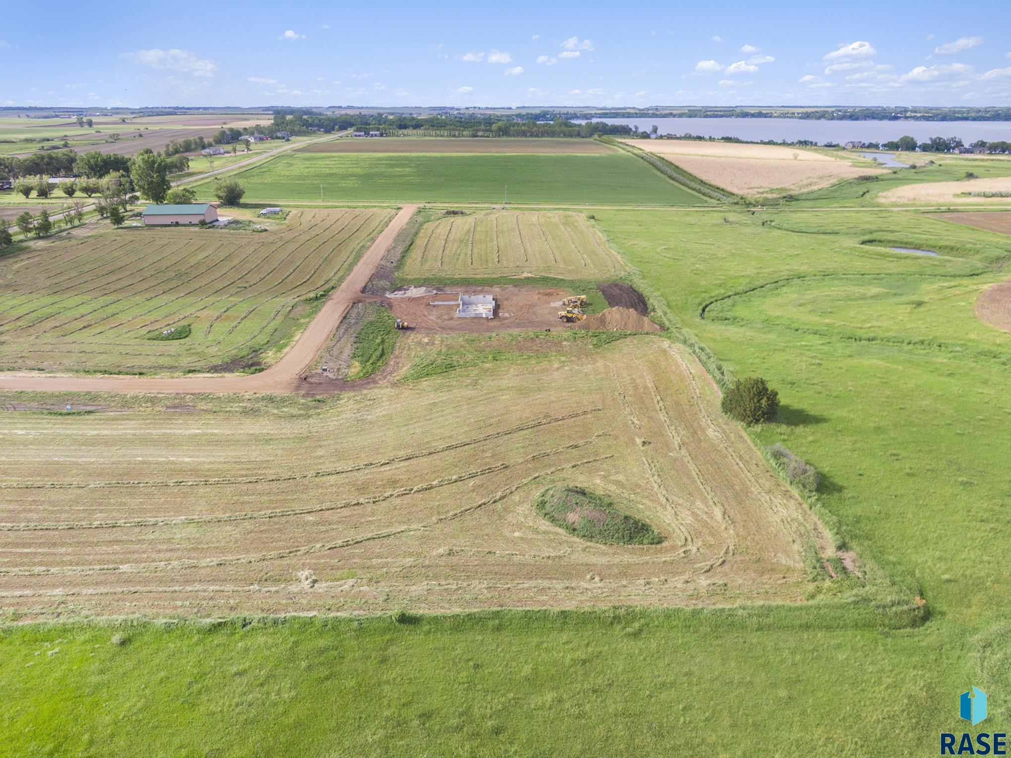 2008 Harvest Creek Ln Lane #L1, Madison, South Dakota image 15