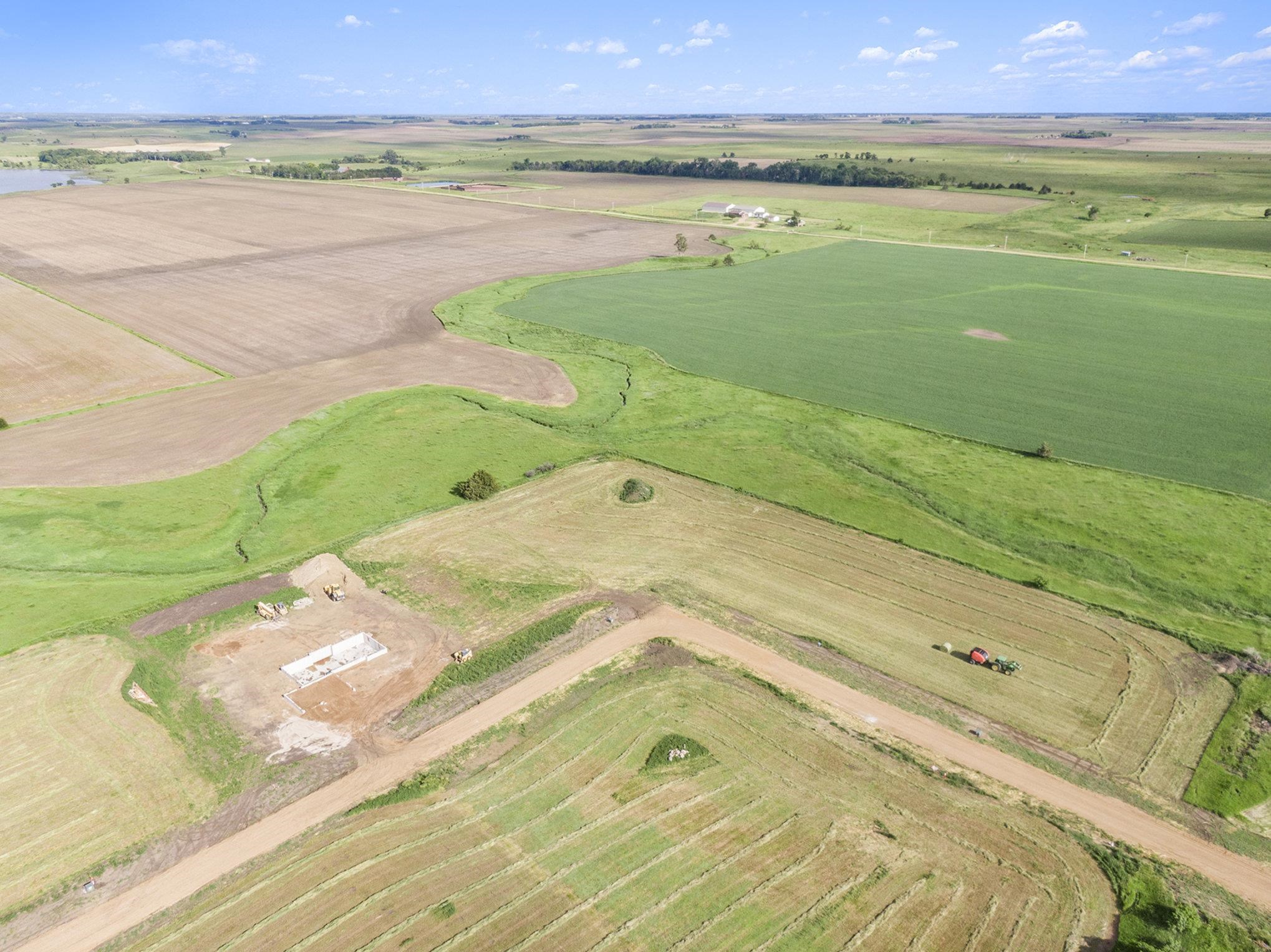 2008 Harvest Creek Ln Lane #L1, Madison, South Dakota image 3