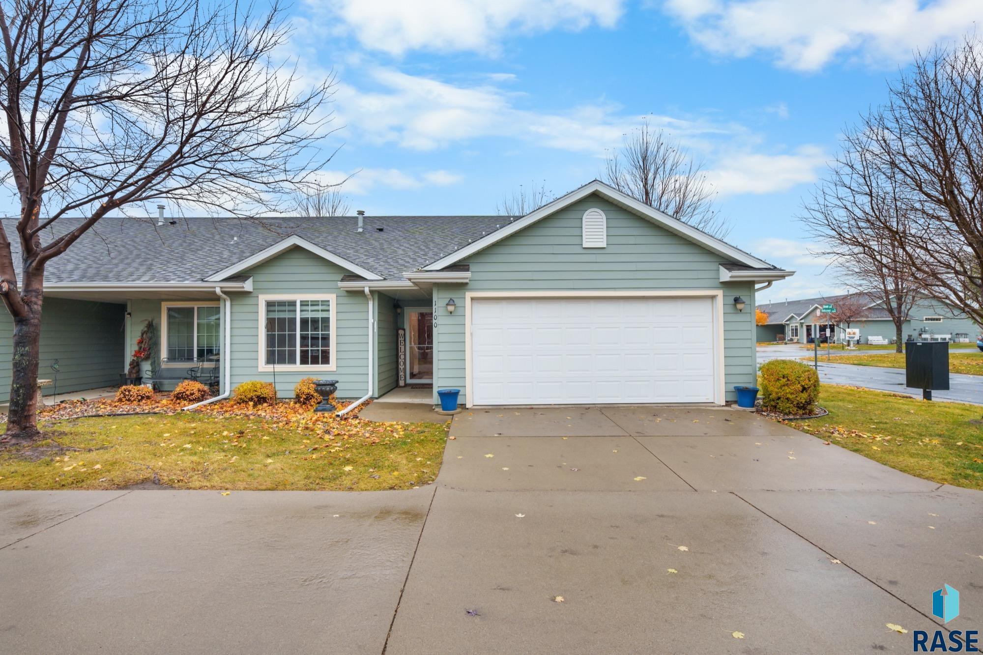 1100 N Redbud Pl Place, Sioux Falls, South Dakota image 2