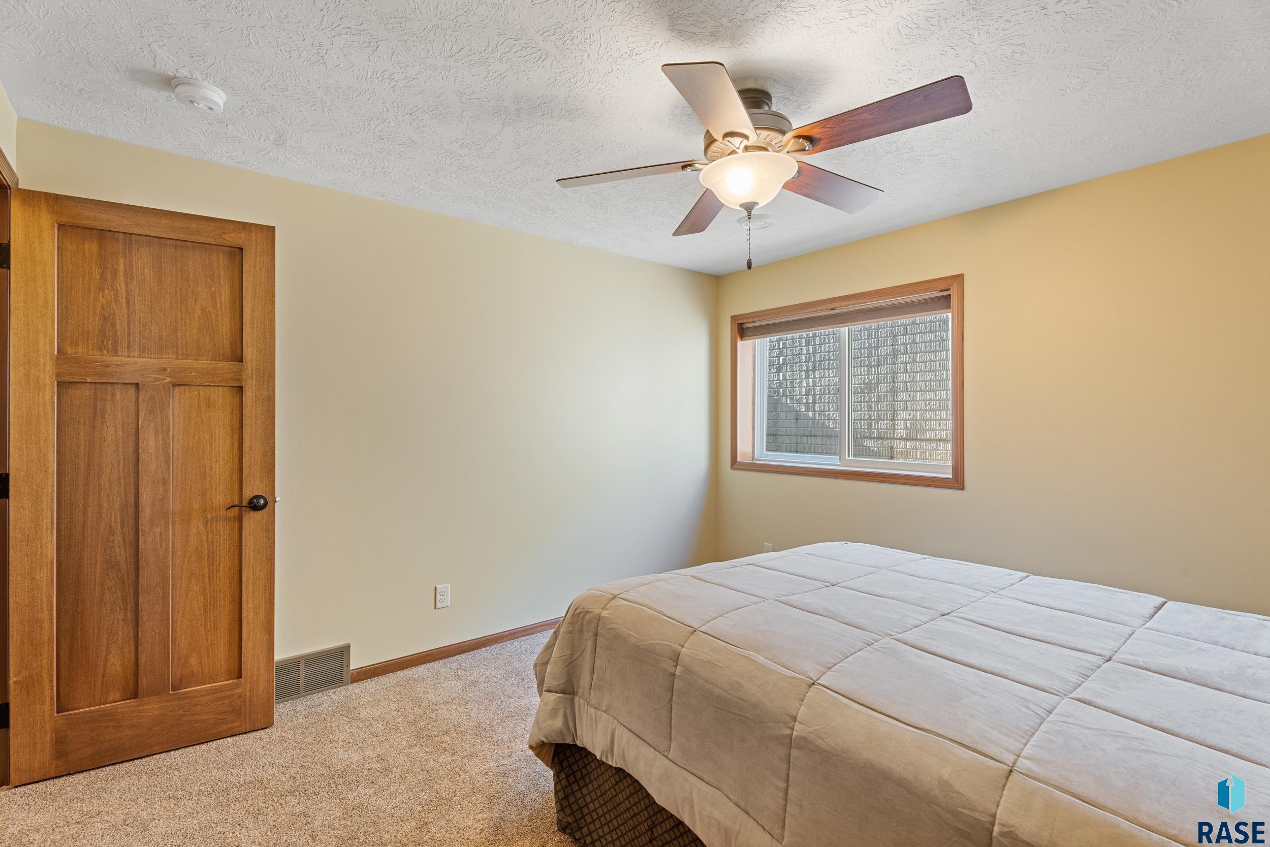 406 S Shebal Ave Avenue, Harrisburg, New Jersey image 34