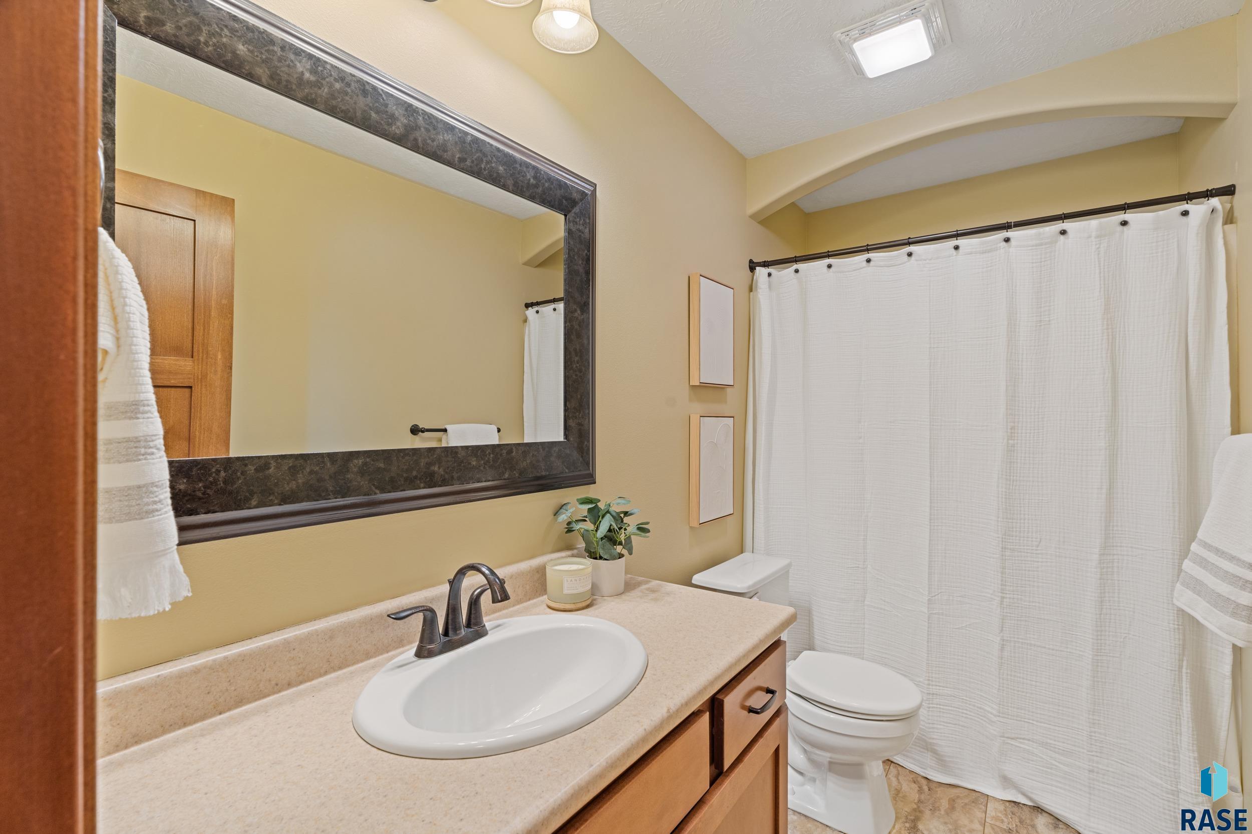 406 S Shebal Ave Avenue, Harrisburg, New Jersey image 25