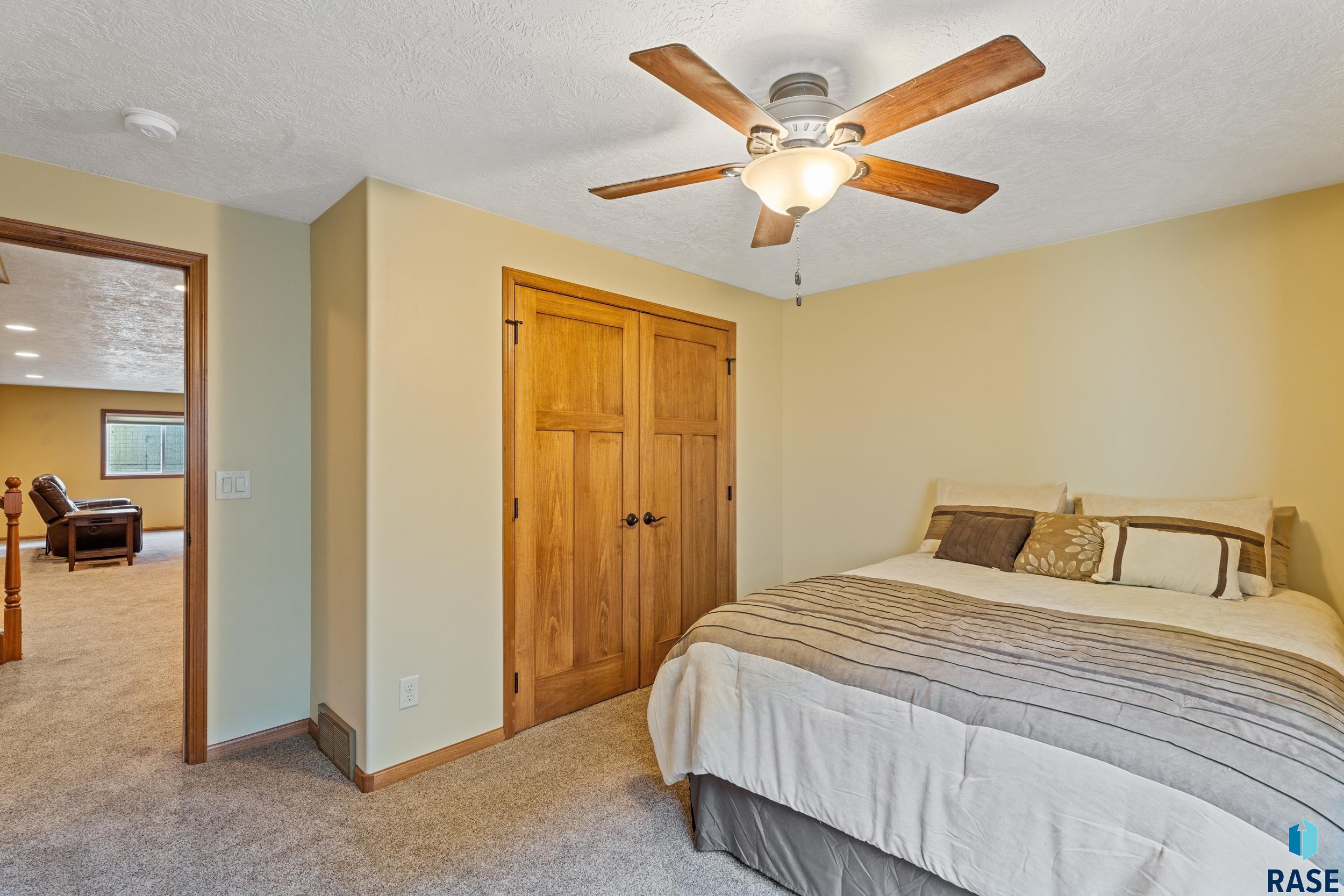 406 S Shebal Ave Avenue, Harrisburg, New Jersey image 35