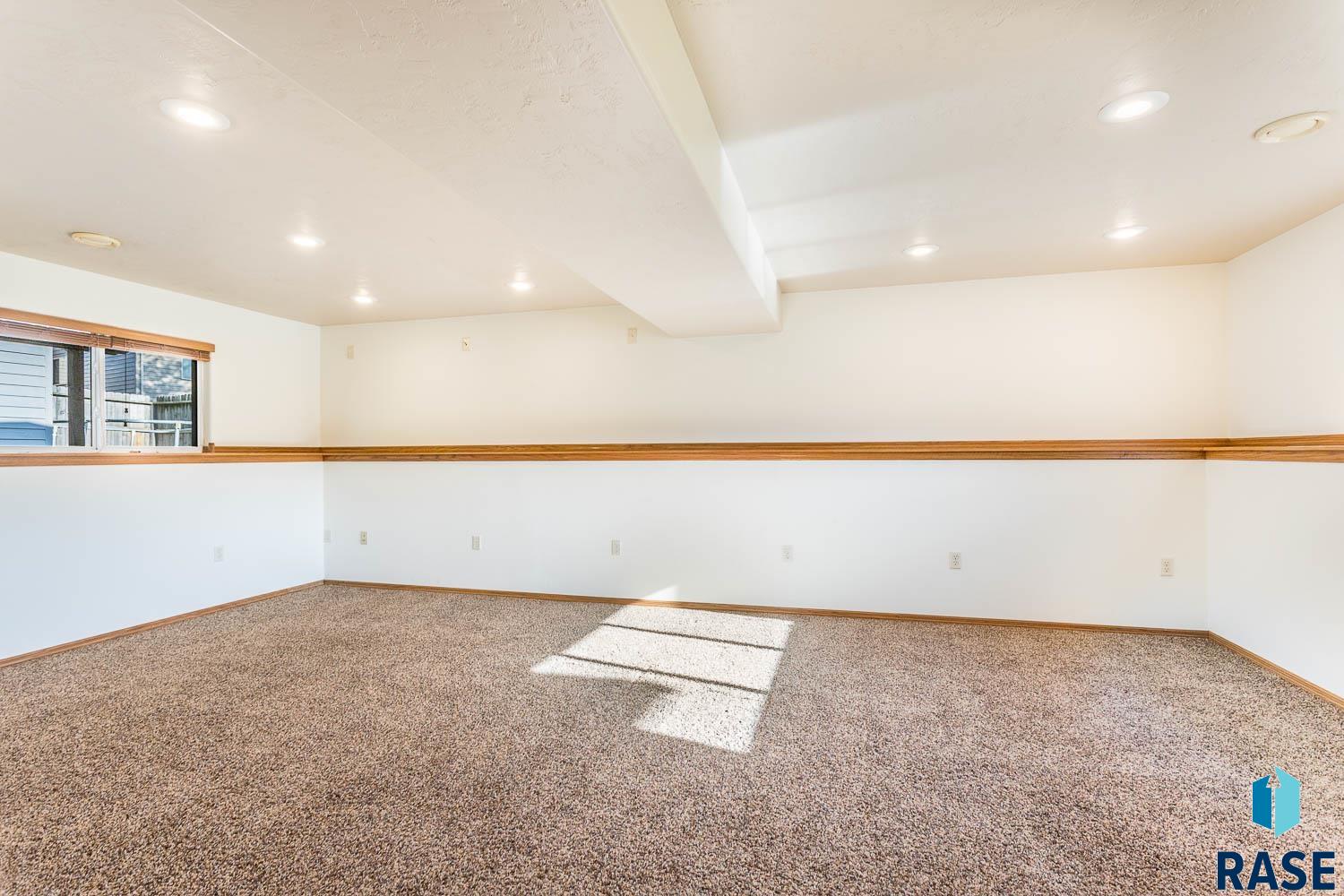 6608 N Alicia Ave Avenue, Sioux Falls, New Jersey image 14
