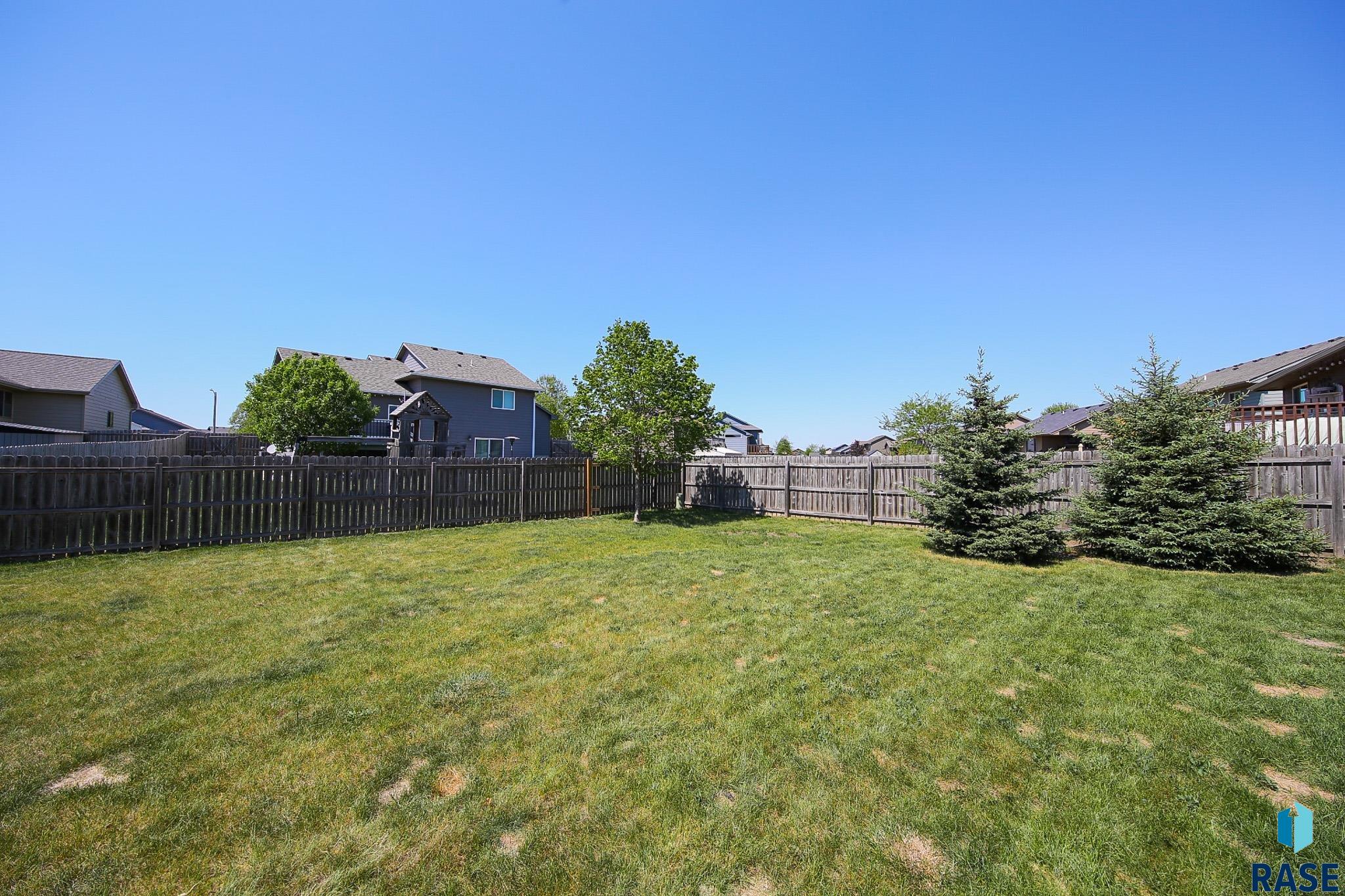405 N Perry Ln Lane, Harrisburg, New Jersey image 22