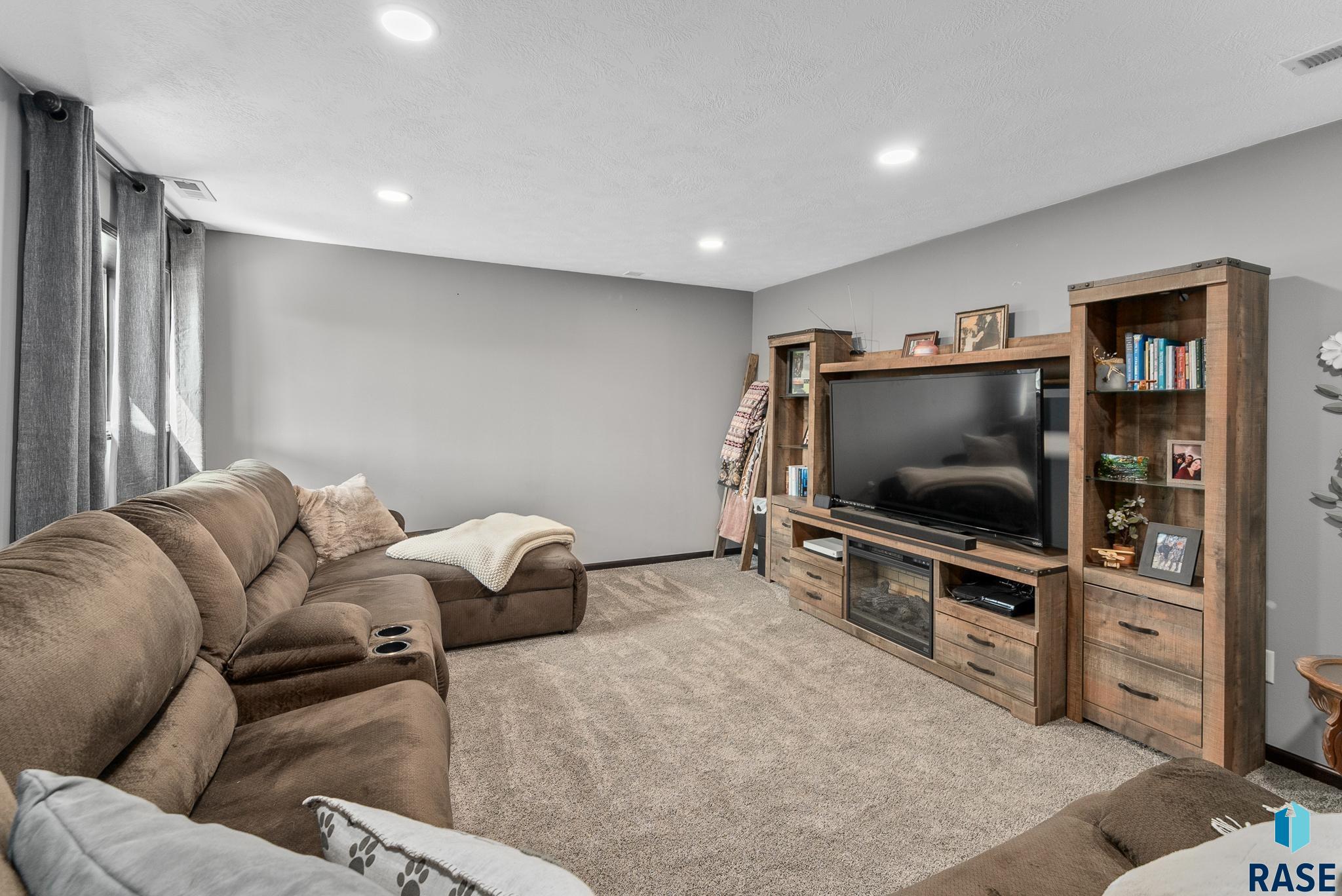5805 N Sand Ave Avenue, Sioux Falls, New Jersey image 17