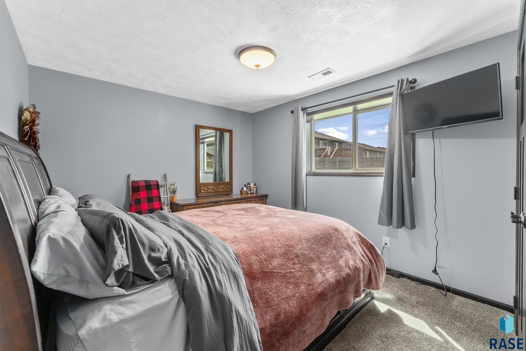 5805 N Sand Ave Avenue, Sioux Falls, New Jersey image 28