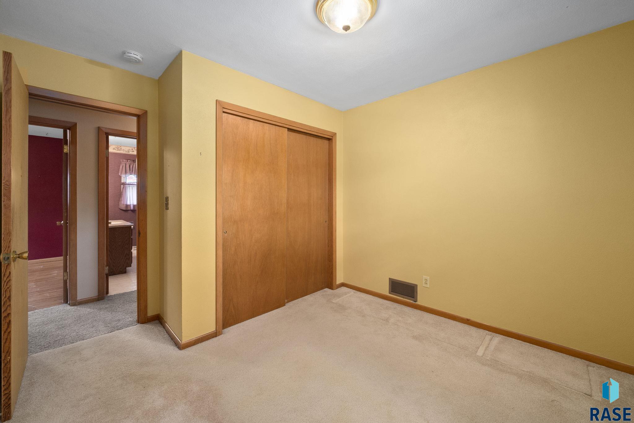 709 S Stephen Ave Avenue, Sioux Falls, South Dakota image 33