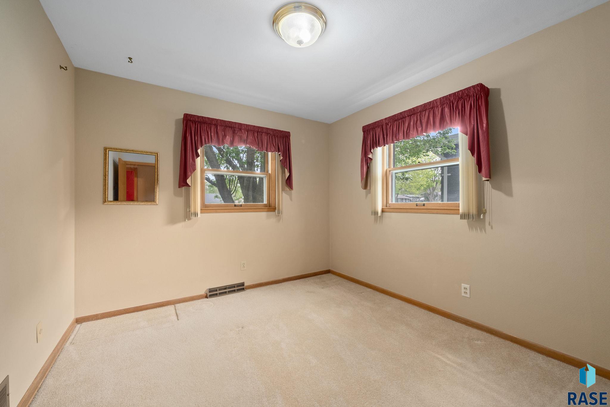 709 S Stephen Ave Avenue, Sioux Falls, South Dakota image 34