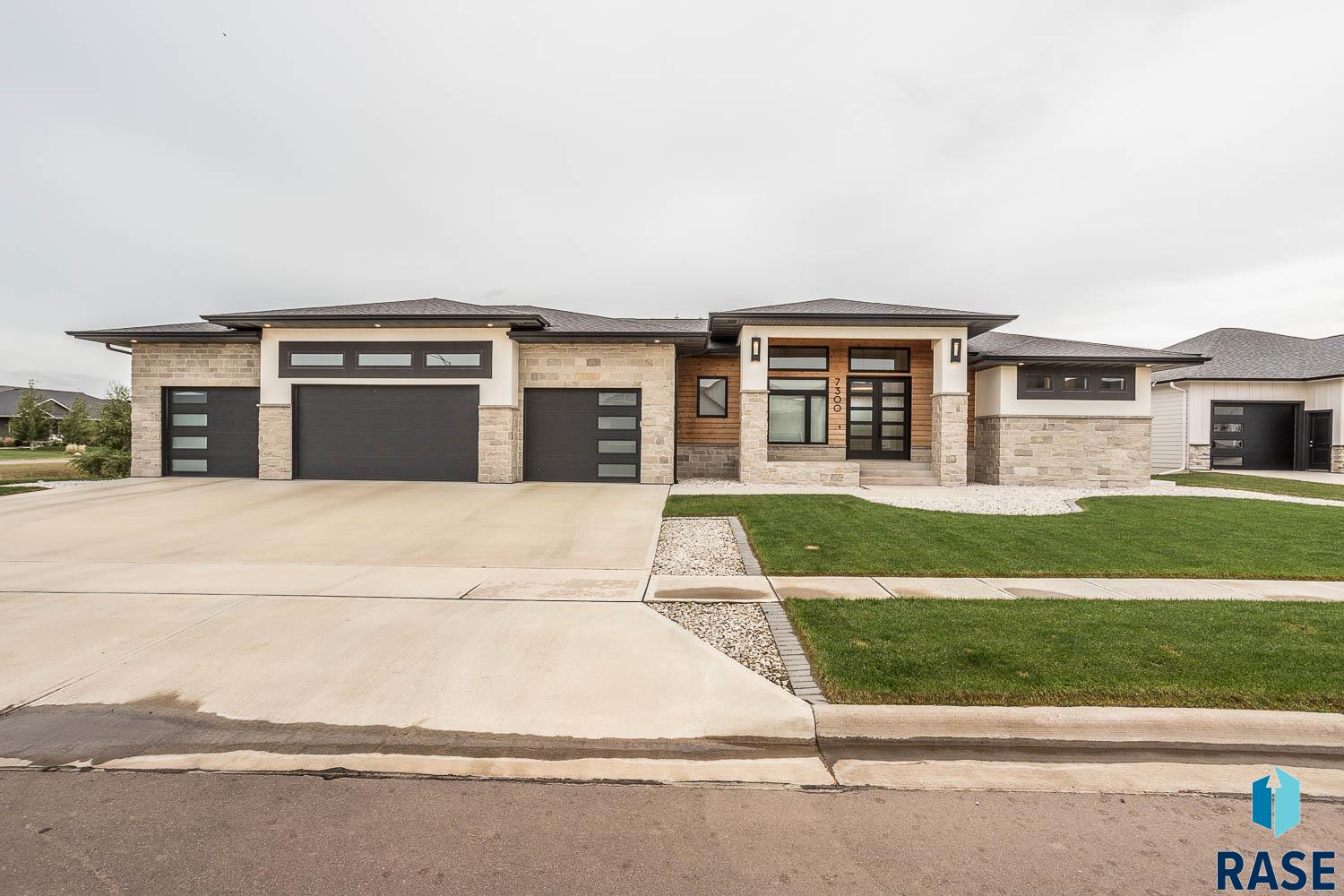 7300 E Gray Eagle Cir Circle, Sioux Falls, South Dakota image 45