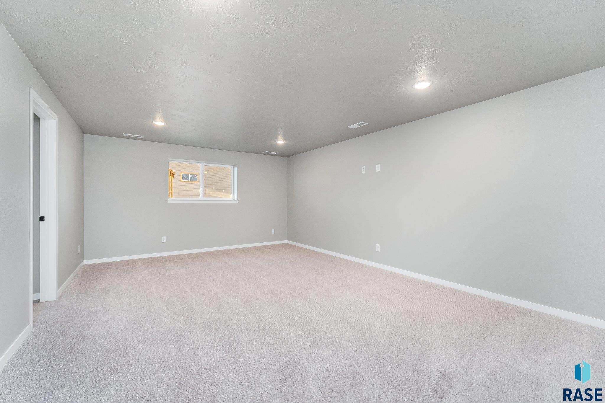 6521 E Steel St Street, Sioux Falls, South Dakota image 16
