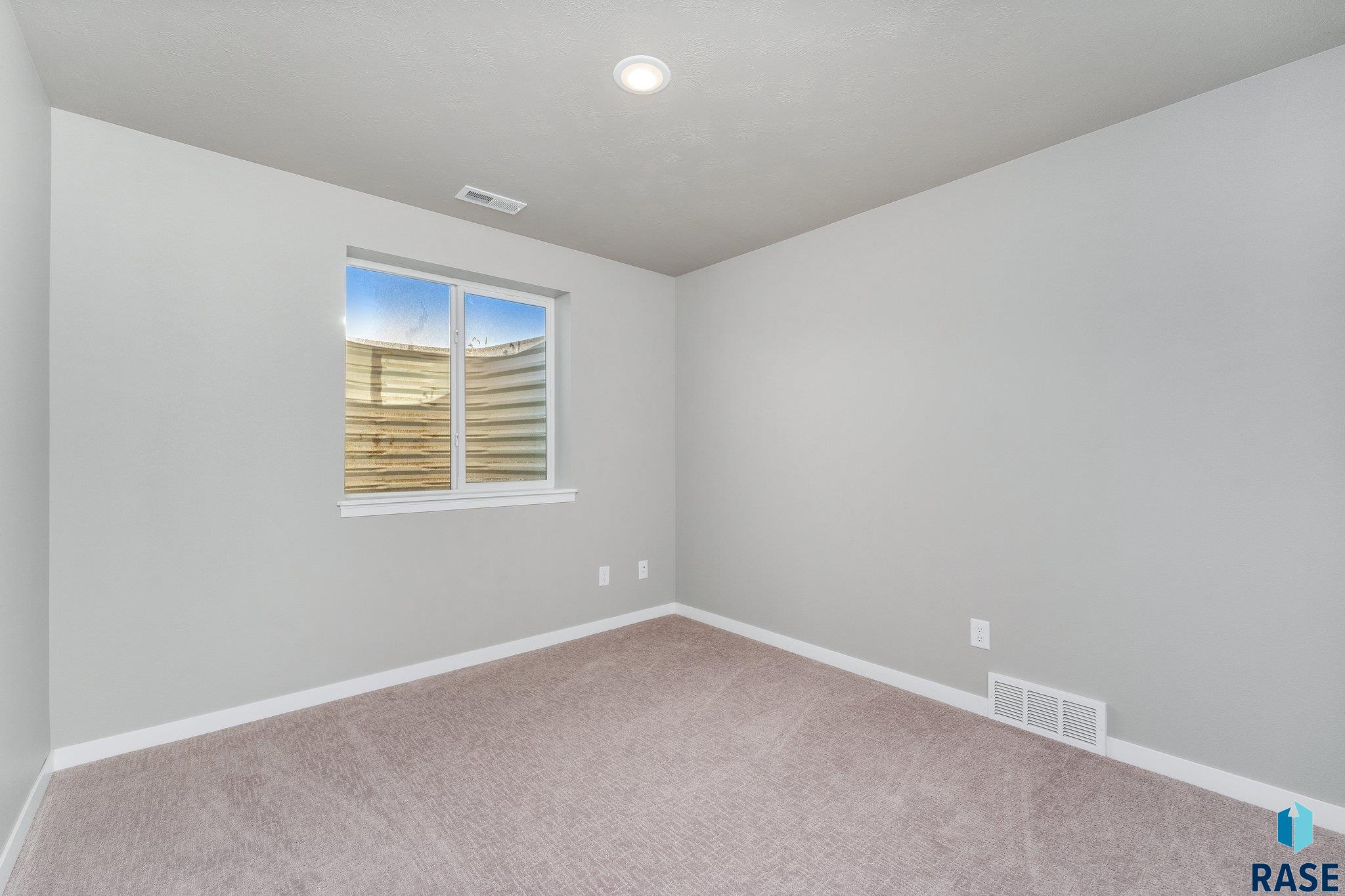 6521 E Steel St Street, Sioux Falls, South Dakota image 10