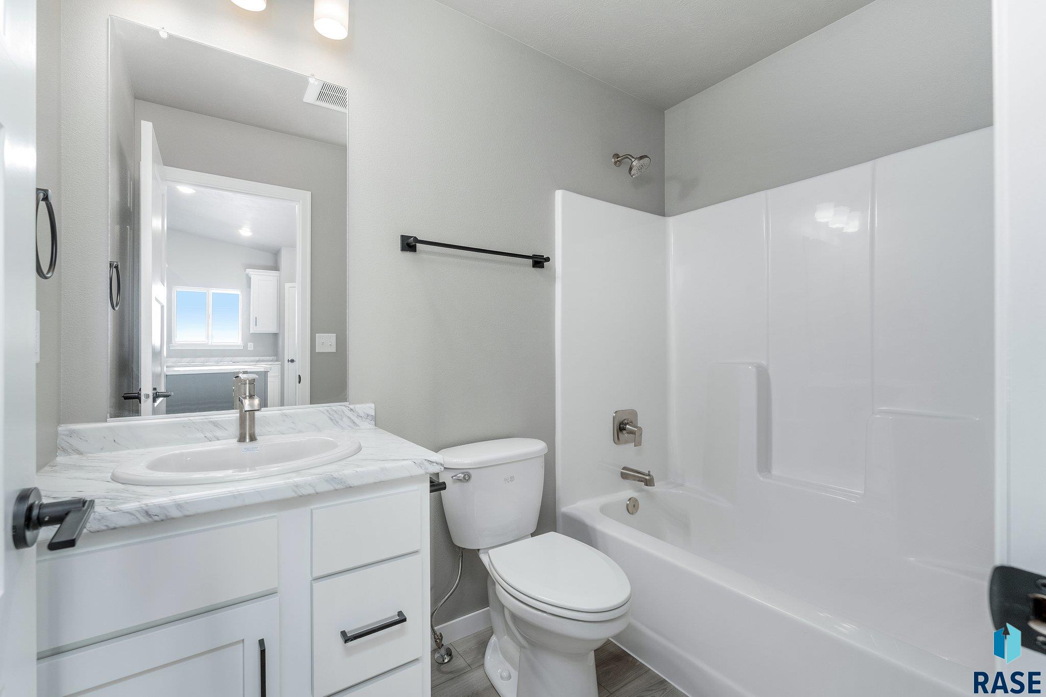 6521 E Steel St Street, Sioux Falls, South Dakota image 21