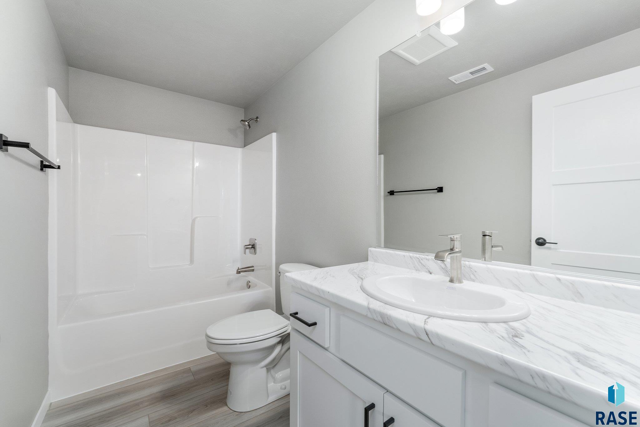6521 E Steel St Street, Sioux Falls, South Dakota image 12