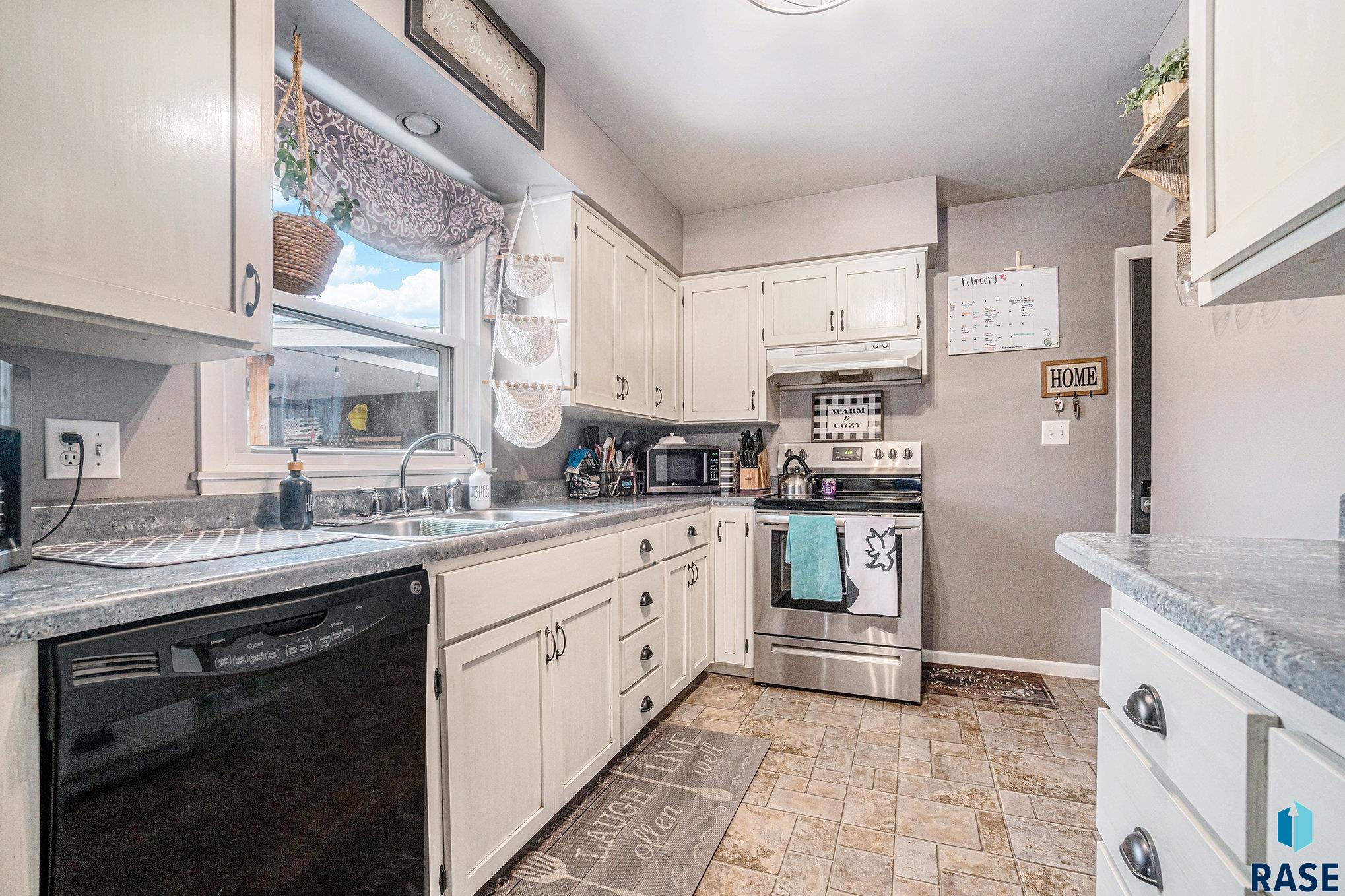 503 N Oakley St Street, Luverne, Minnesota image 9