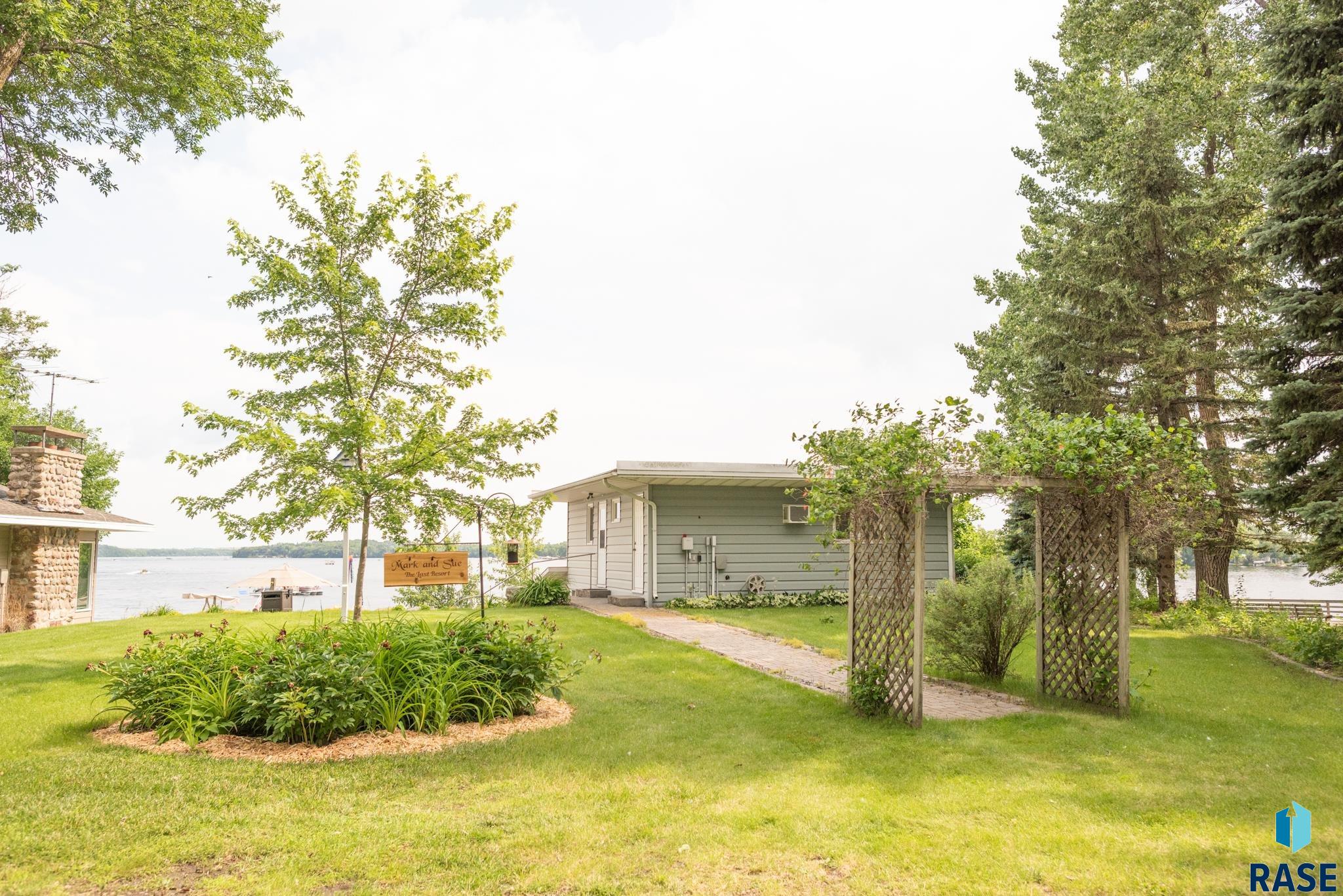 1043 Y Camp Rd Road, Grenville, New Jersey image 4