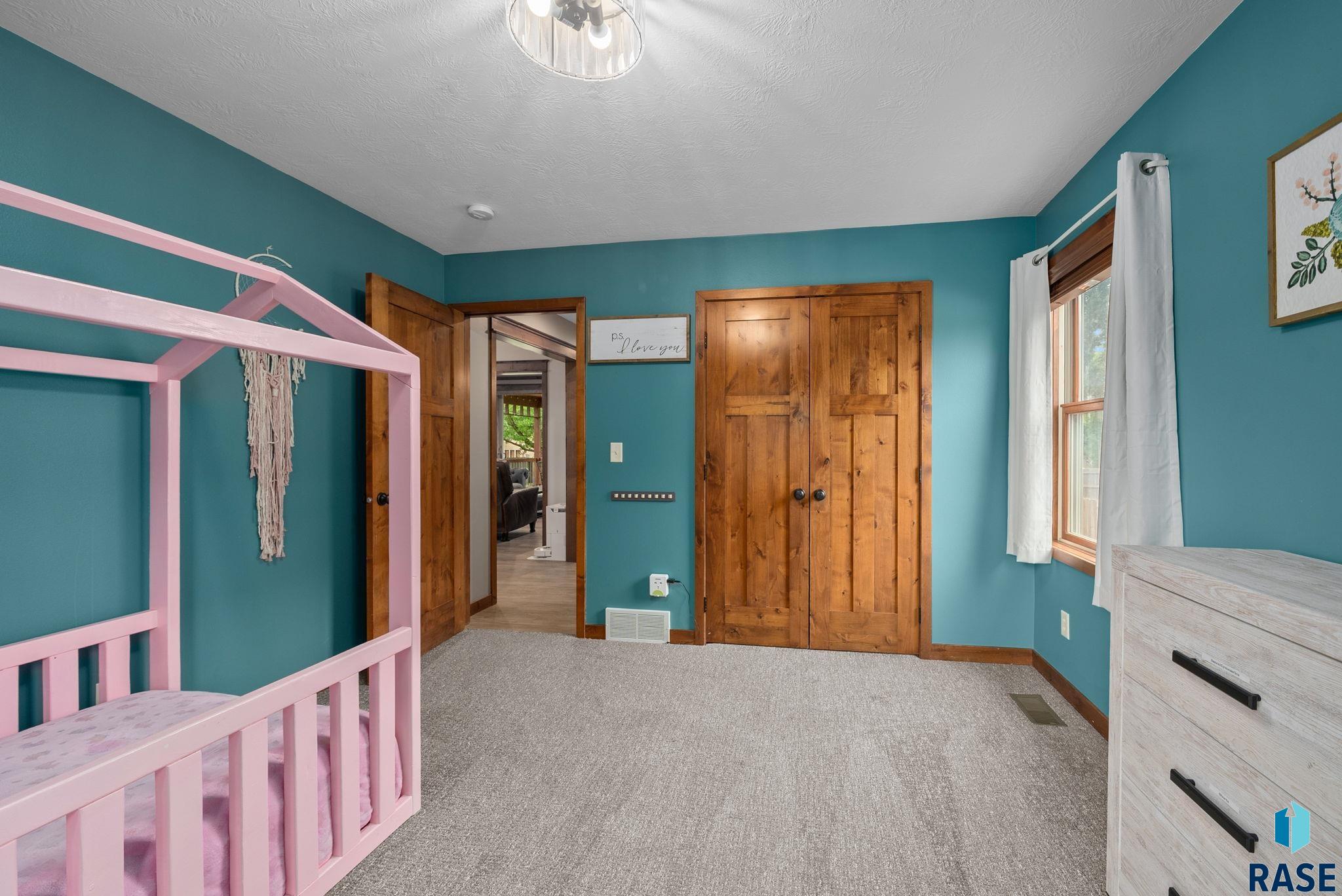 1325 W Whitechurch Ln Lane, Sioux Falls, New Jersey image 16
