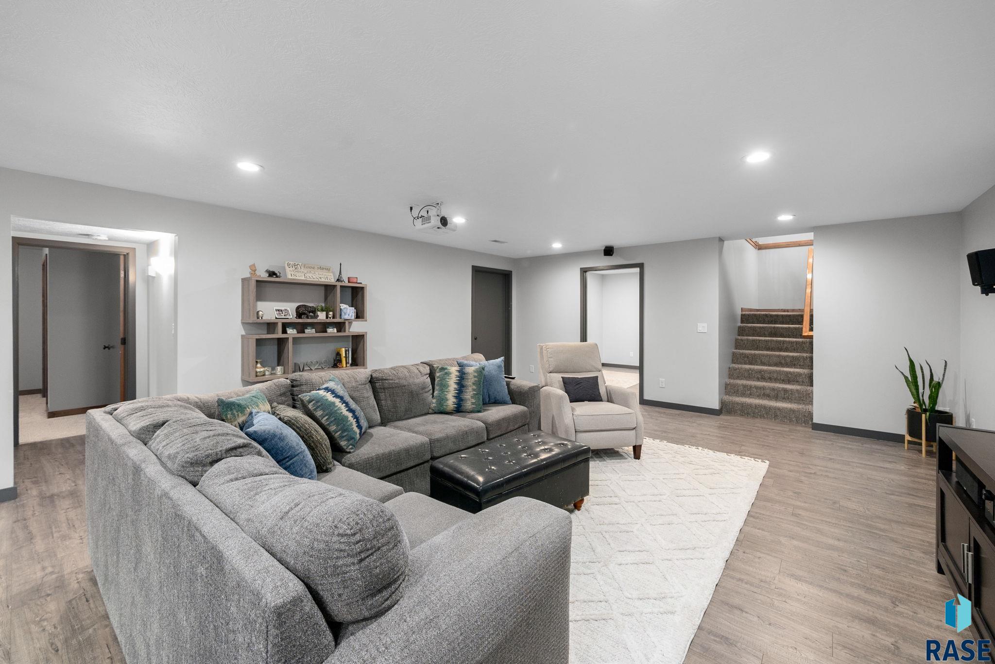 1325 W Whitechurch Ln Lane, Sioux Falls, New Jersey image 31