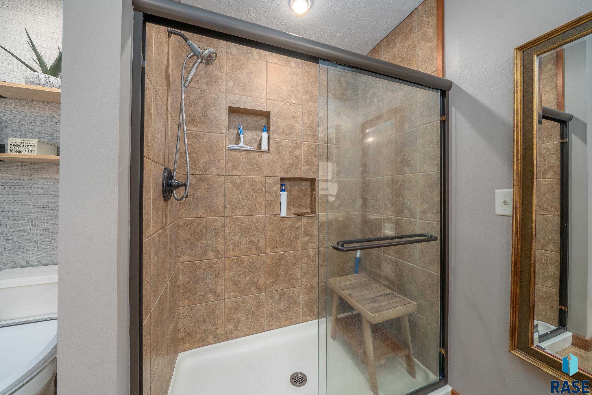 1325 W Whitechurch Ln Lane, Sioux Falls, New Jersey image 28