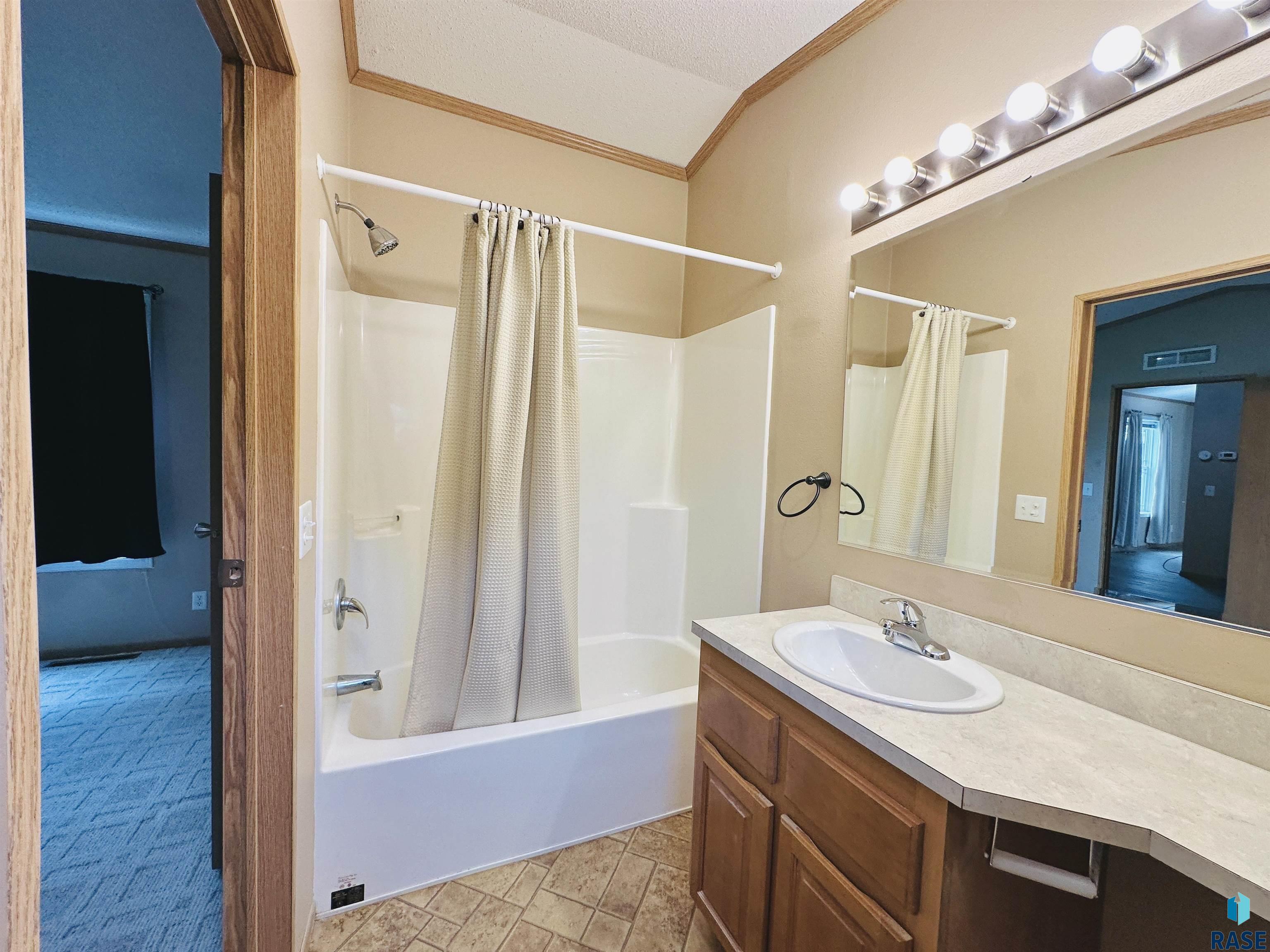 909 N Irene Pl Place, Sioux Falls, New Jersey image 16