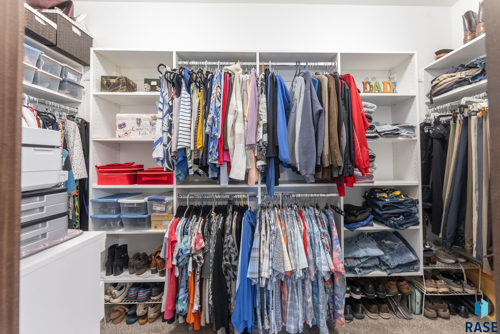 Sioux Falls, South Dakota 57108, United States, 2 Bedrooms Bedrooms, ,2 BathroomsBathrooms,Residential,Pending,8591