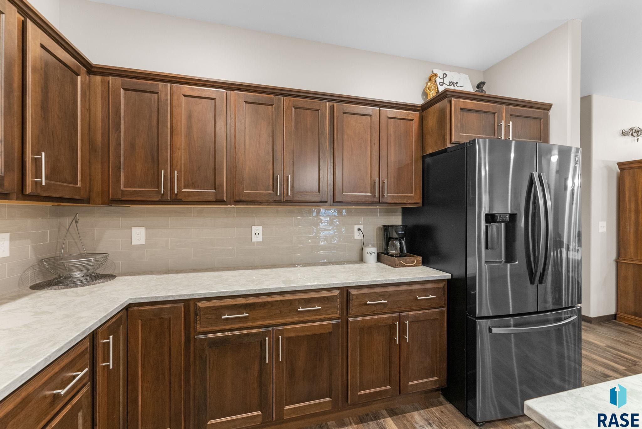 Sioux Falls, South Dakota 57108, United States, 2 Bedrooms Bedrooms, ,2 BathroomsBathrooms,Residential,Pending,8591